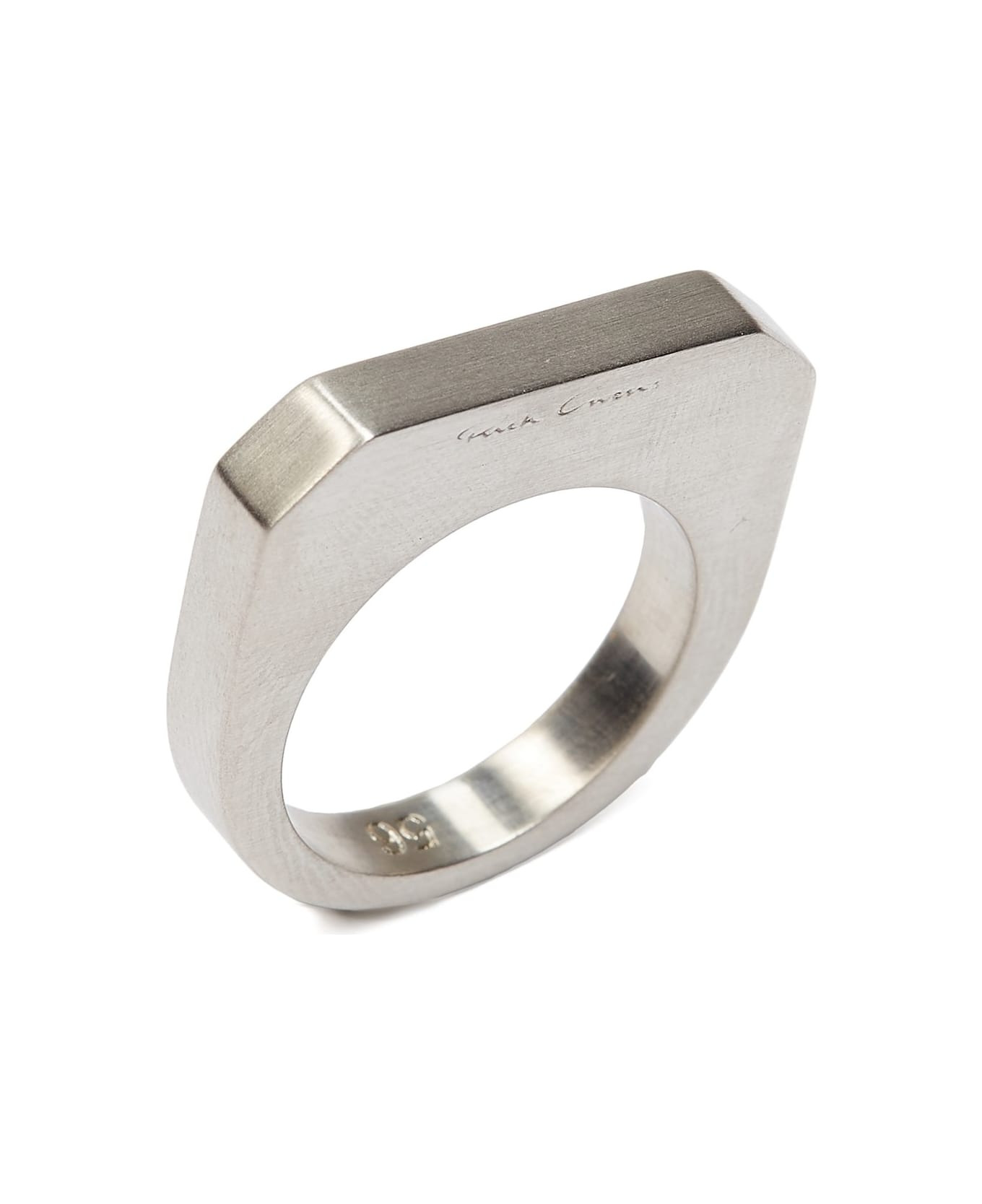 Hollywood Ring - 3
