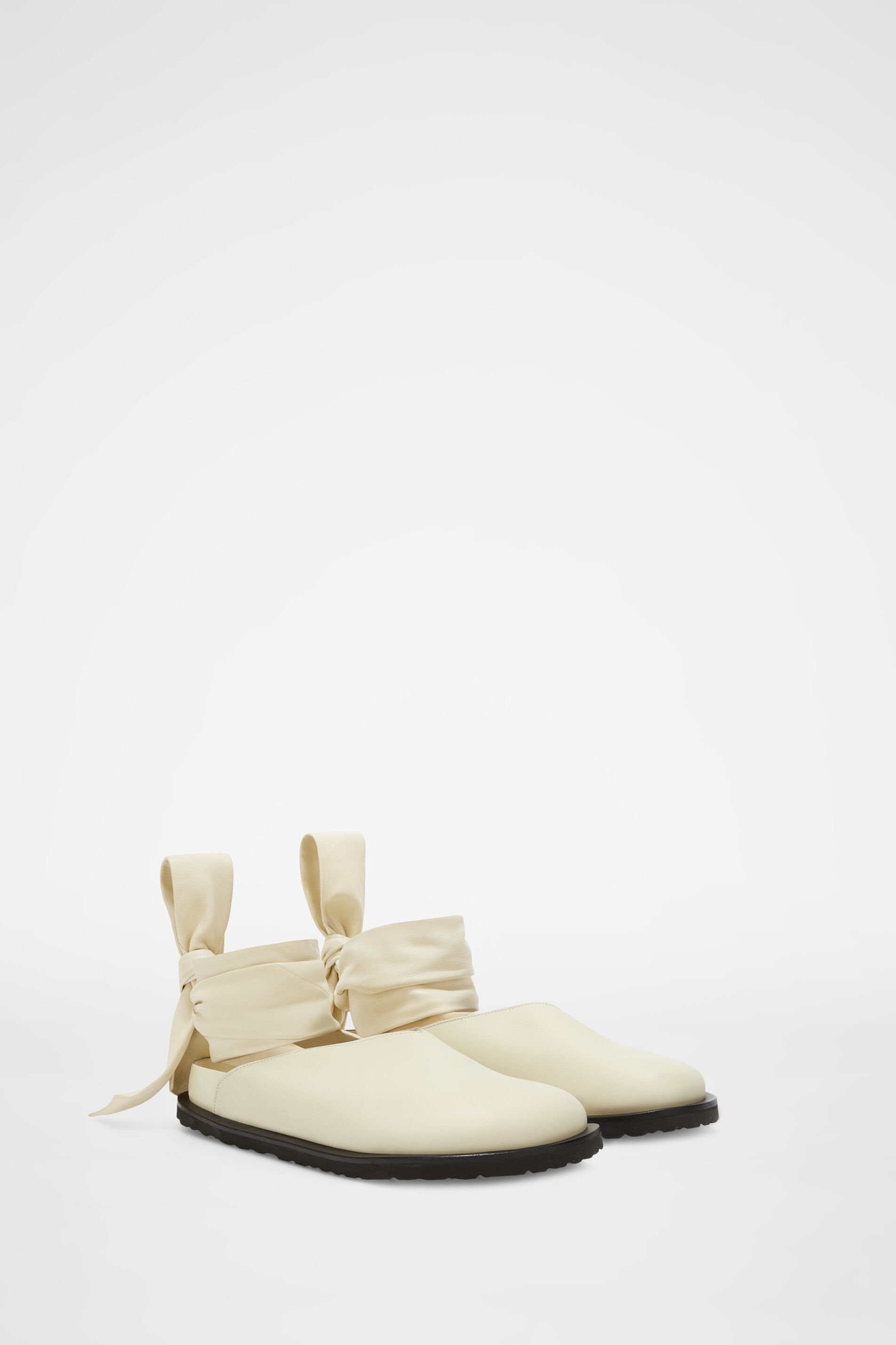Velan Clogs - 3