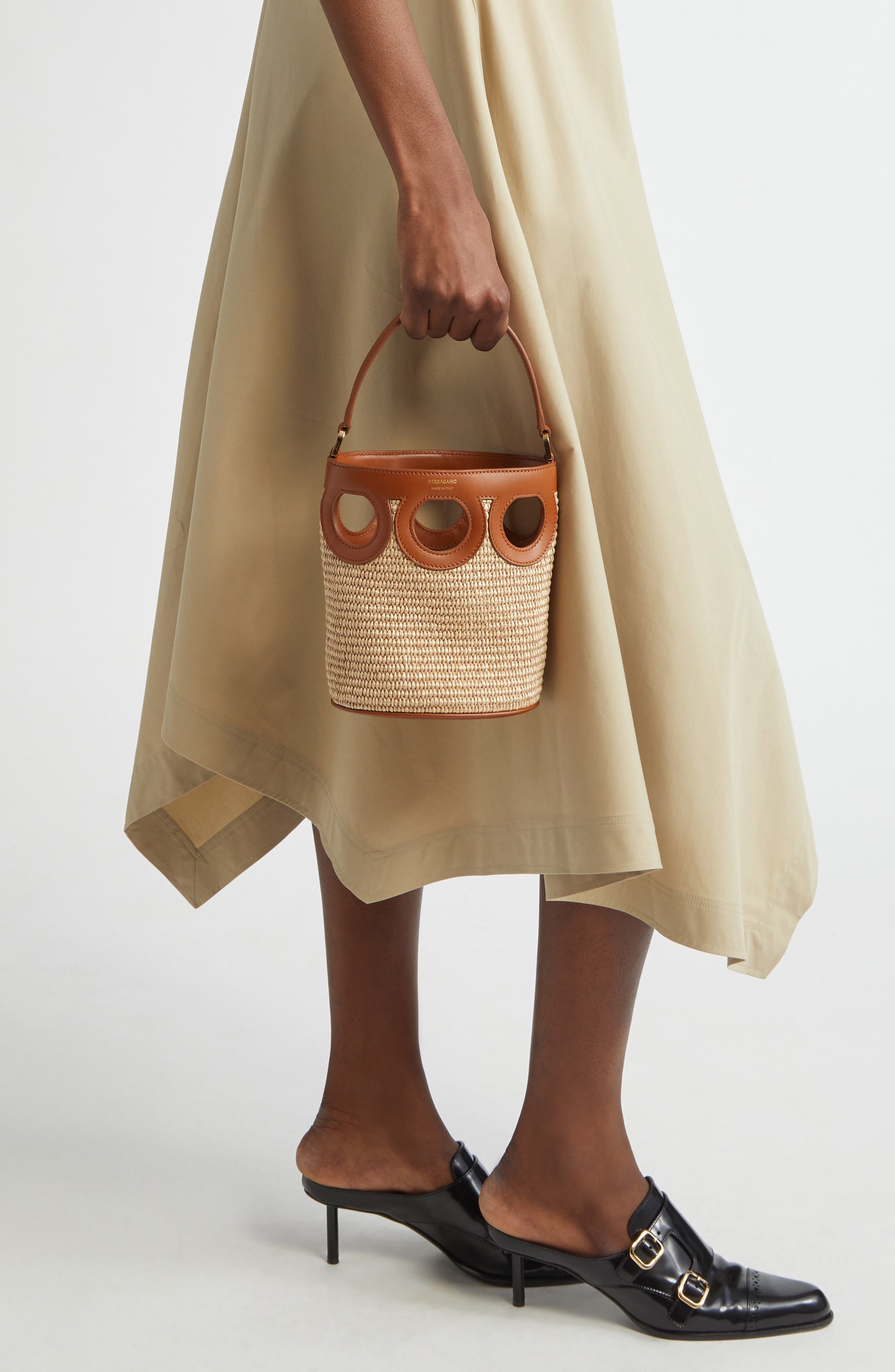 FERRAGAMO Mini Gancio Outline Raffia Bucket Bag in Naturale/Resort at Nordstrom - 3