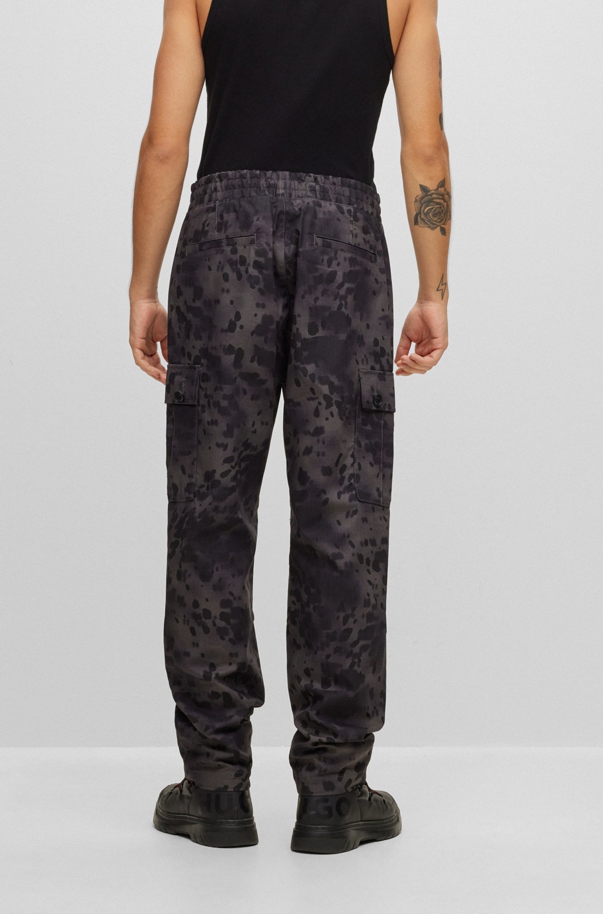 REGULAR-FIT CARGO TROUSERS IN DALMATIAN-PRINT COTTON - 4