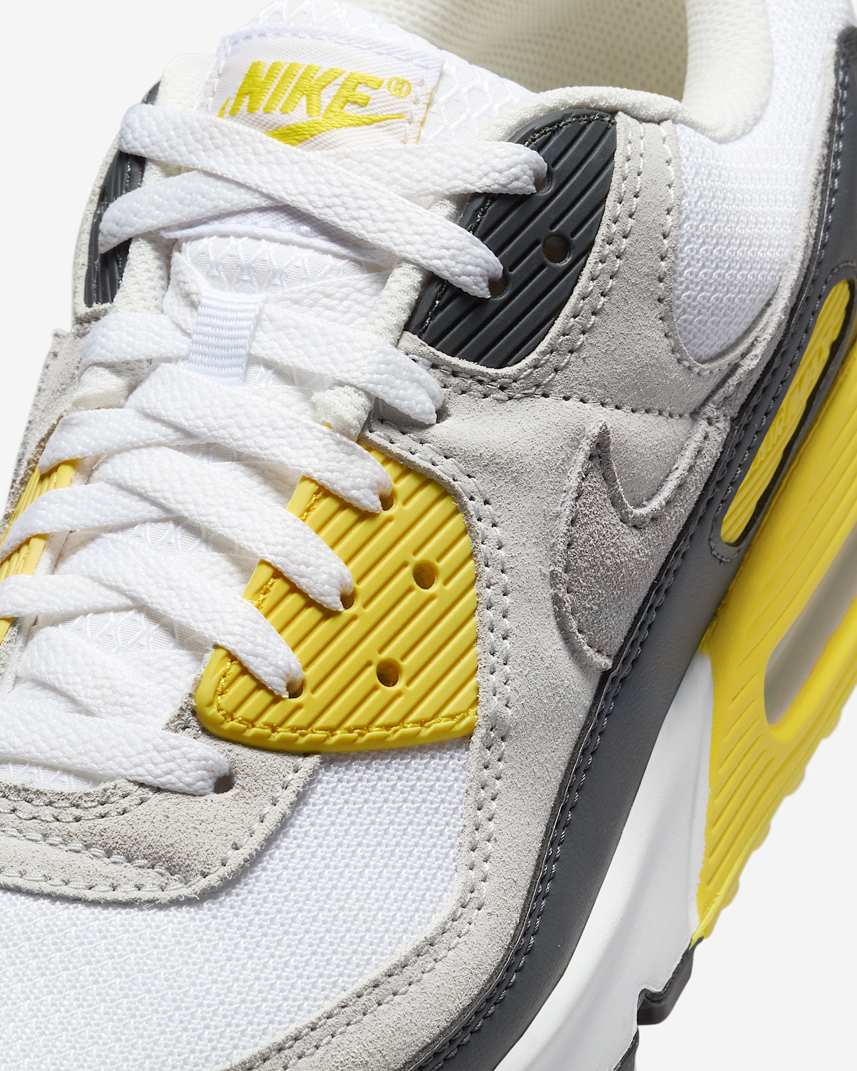 Nike Air Max 90 Men's Shoes - 7