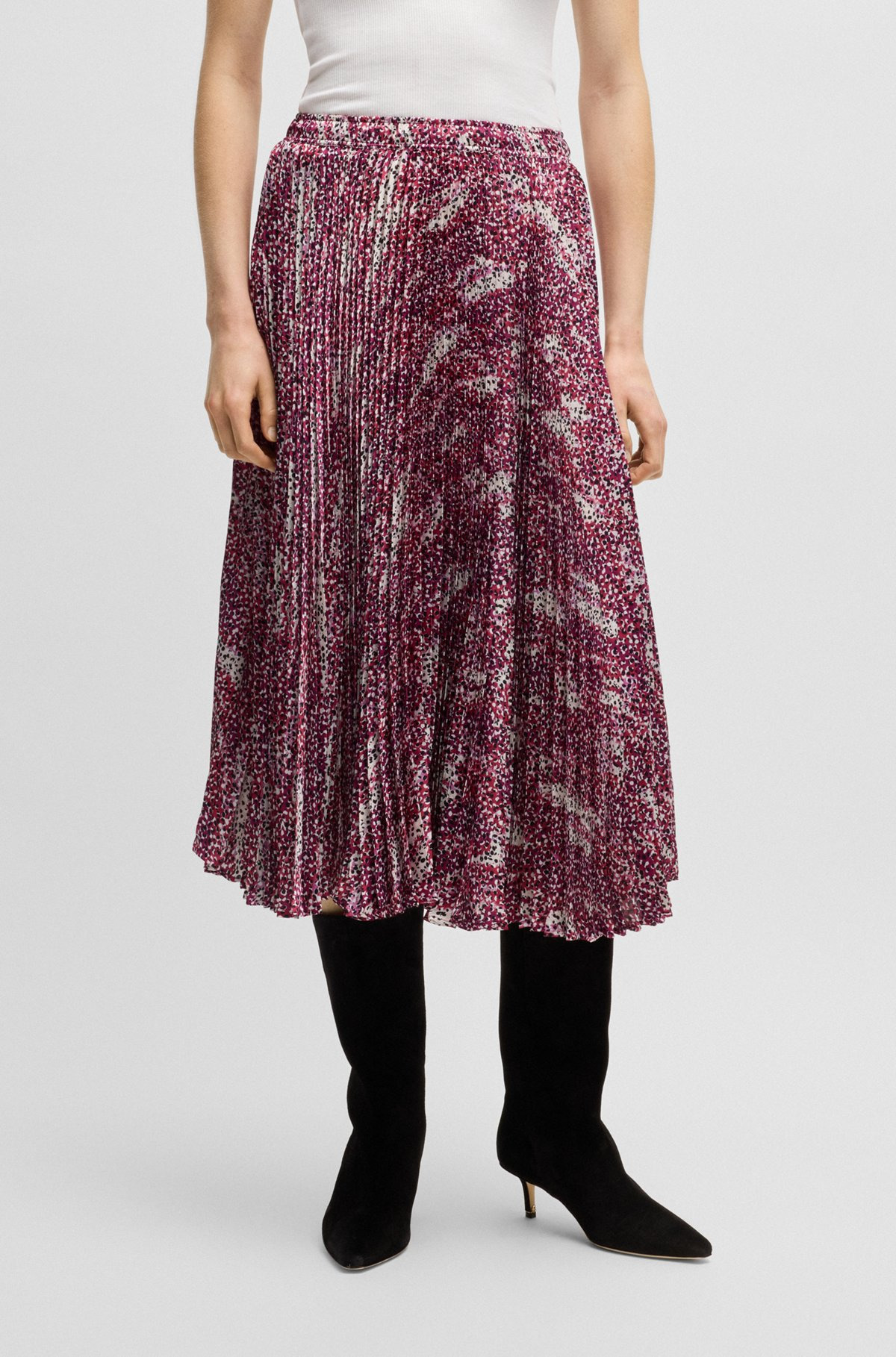 MIDI-LENGTH SKIRT IN PRINTED PLISSÉ SATIN - 2