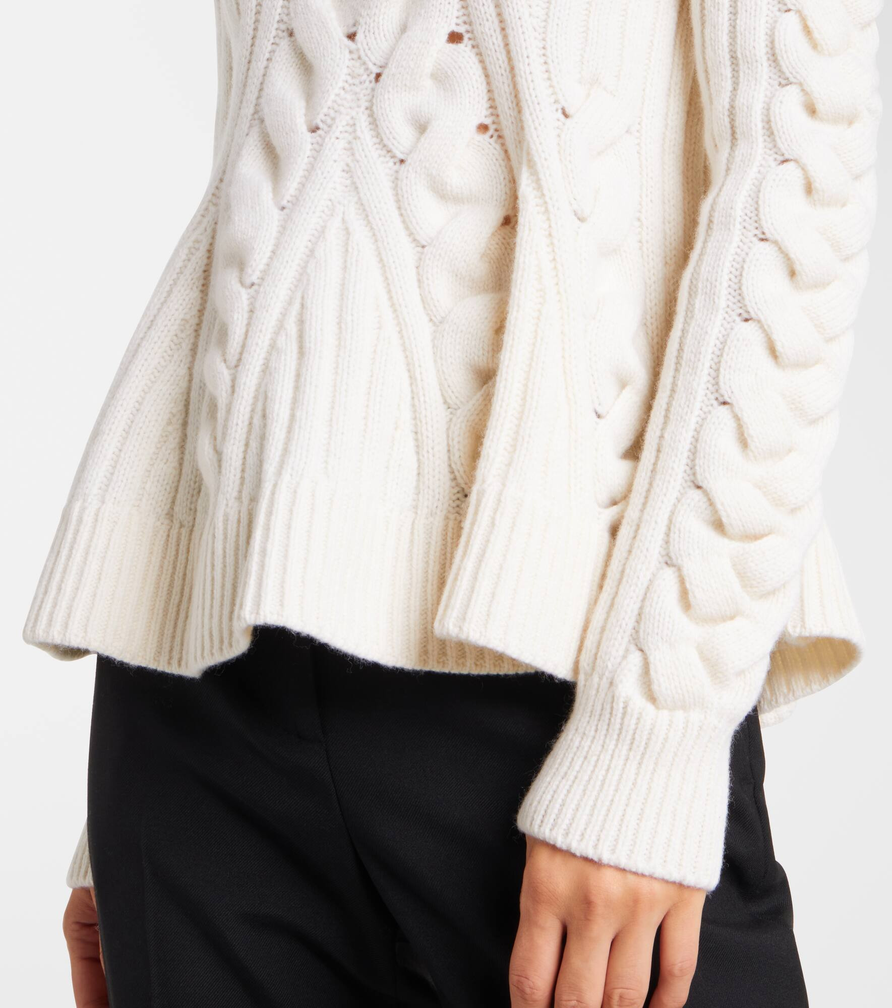 Cable-knit wool and cashmere sweater - 5