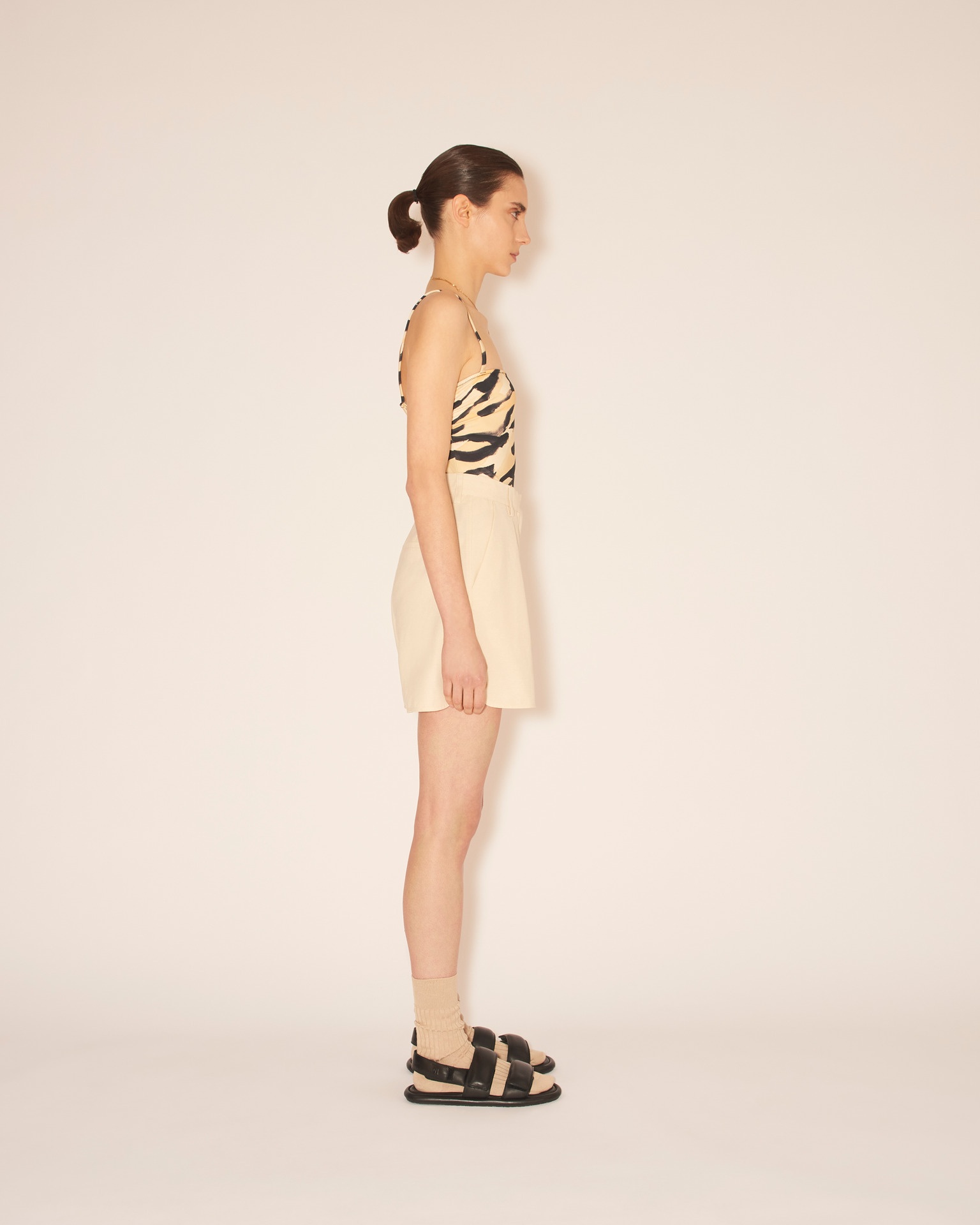 RIMA - Tailored marathon shorts - Creme - 3