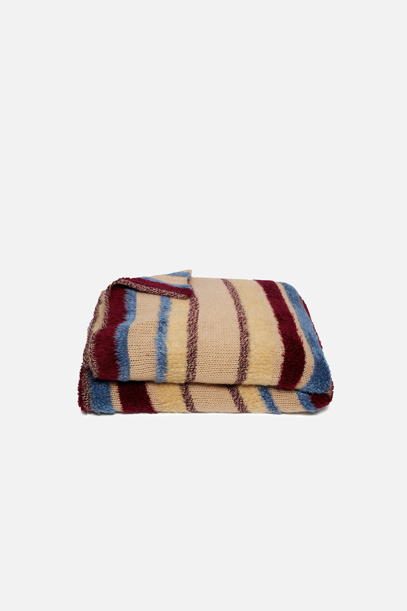 The Elder Statesman TEXTURED YARN BLANKET outlook