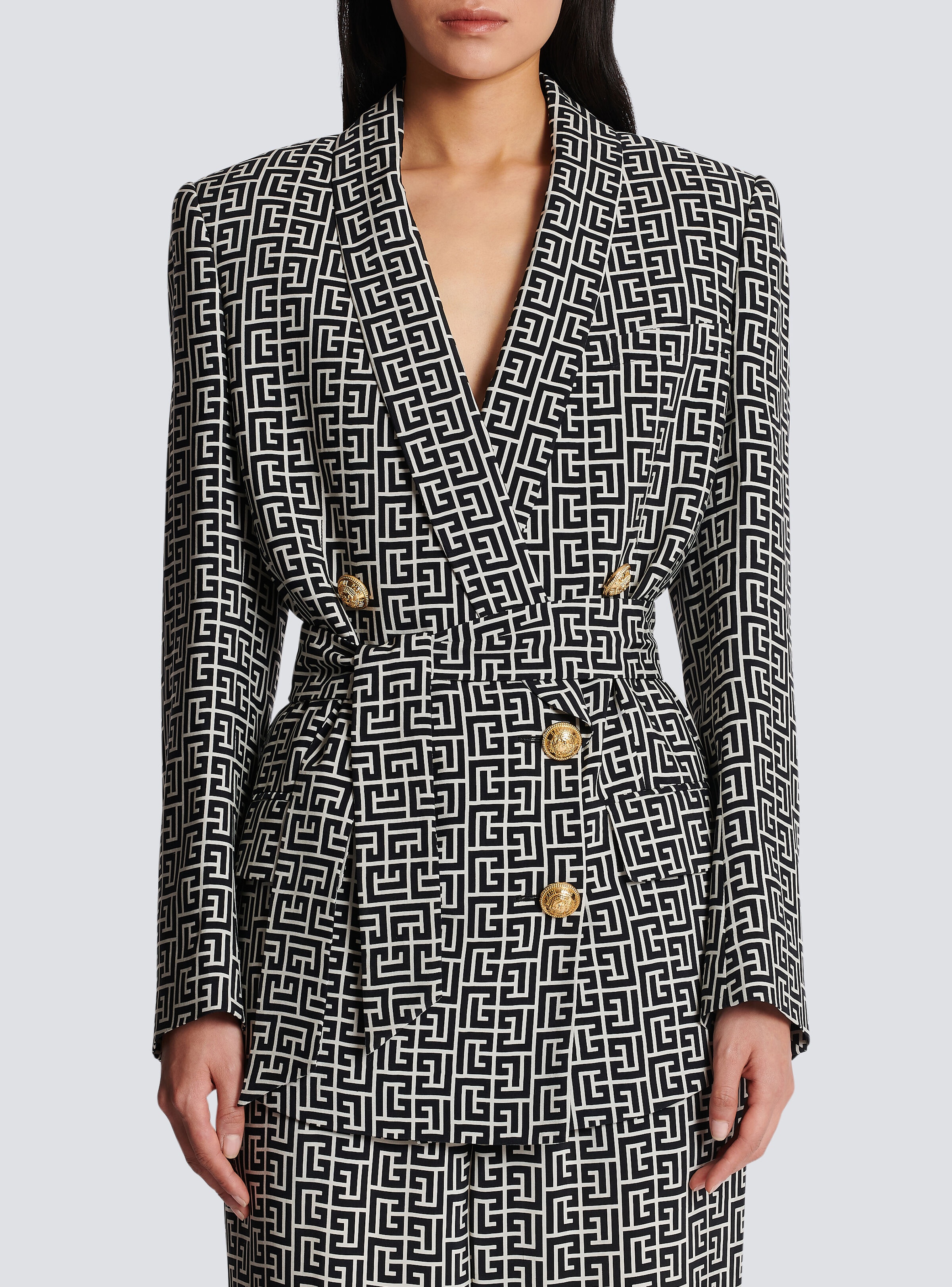 Monogram printed jacket with shawl collar - 5