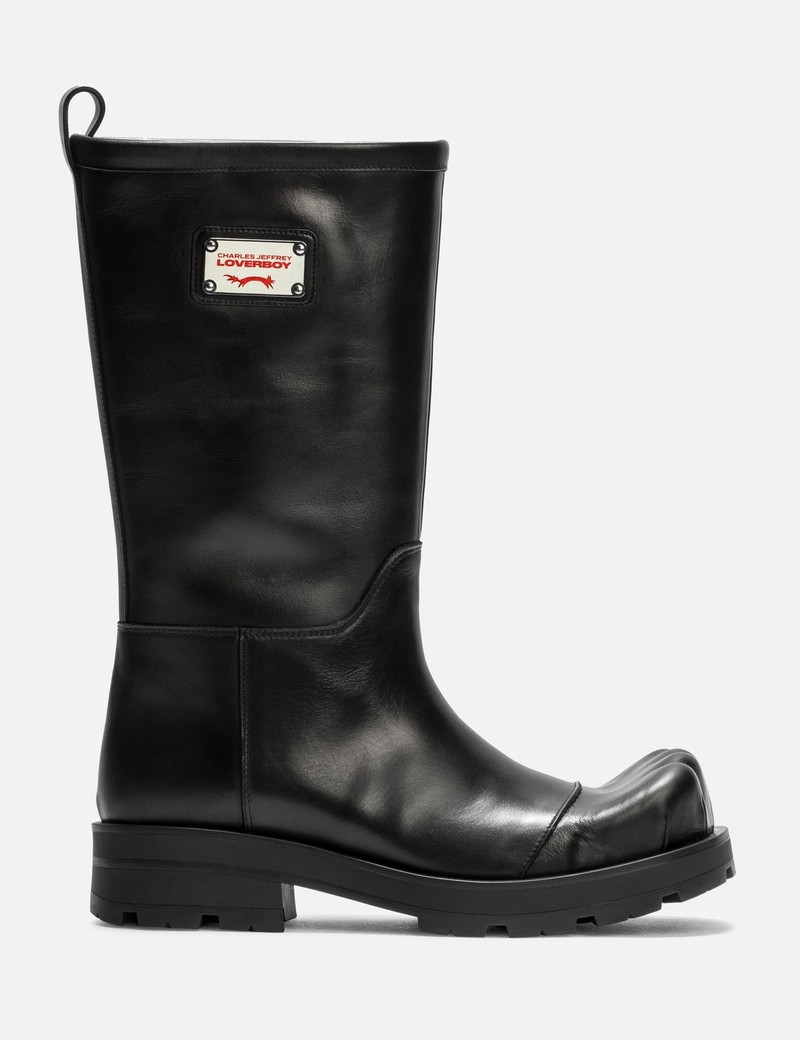 SHEATHED BOOT MOGGIES 1