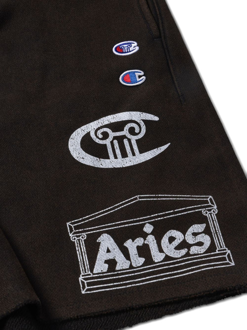 Champion X ARIES LOGO-PRINT RAW-CUT SHORTS outlook