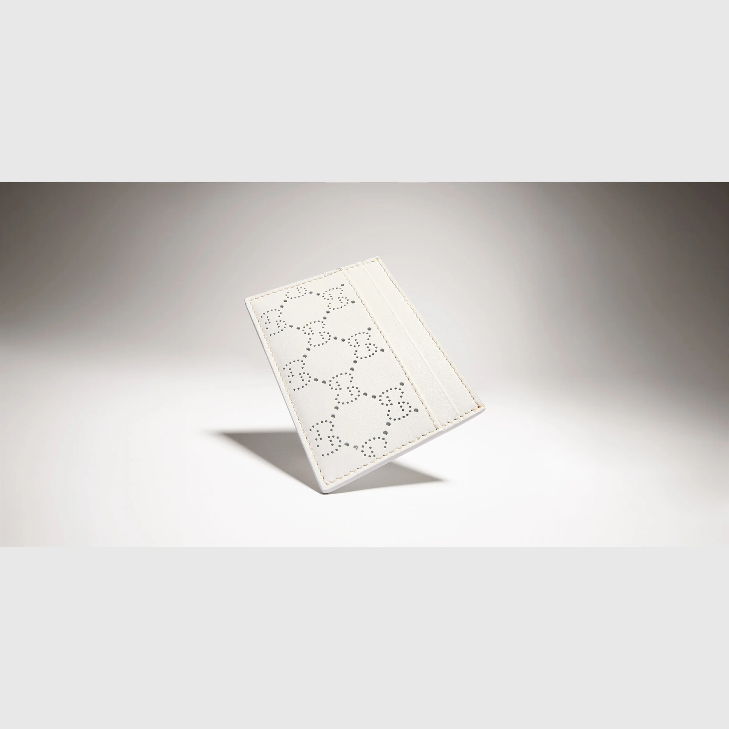 Perforated GG card case - 1