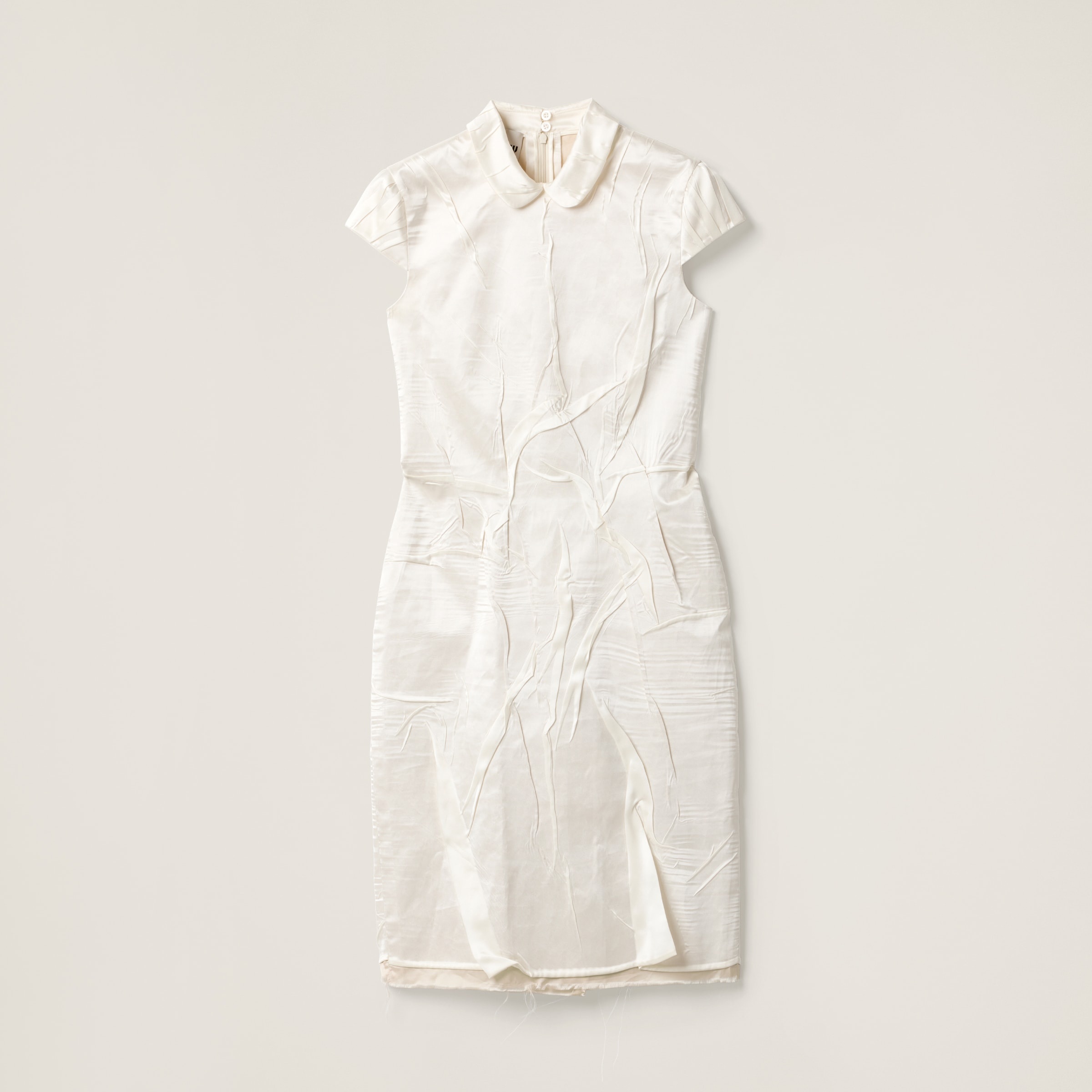 Wrinkled crepe satin dress - 1