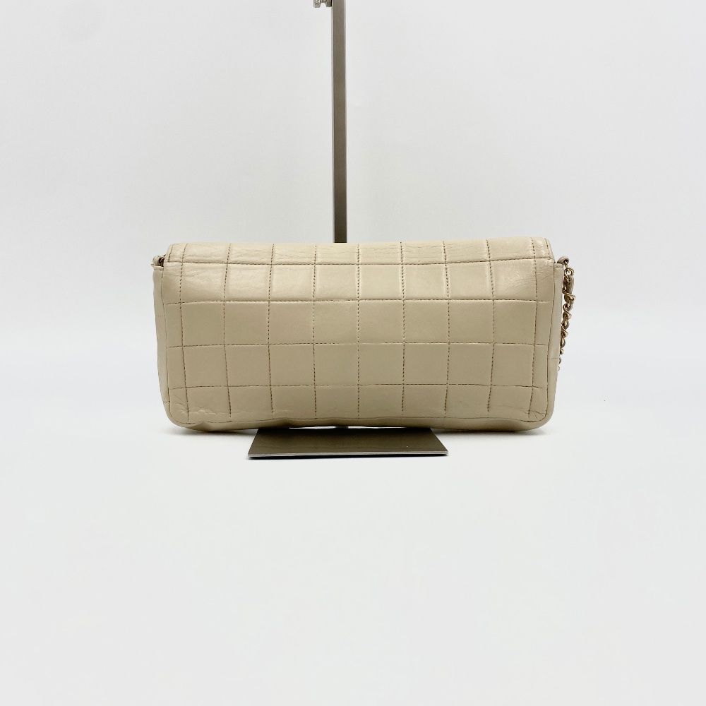Chanel No.7 Beige Chocolate Bar Bag - 3