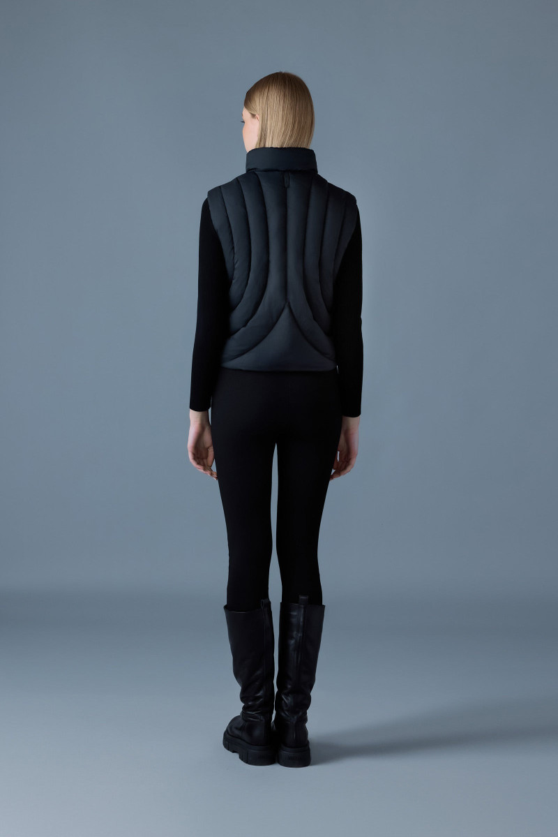 ADANA Softwash rounded quilt down vest 4