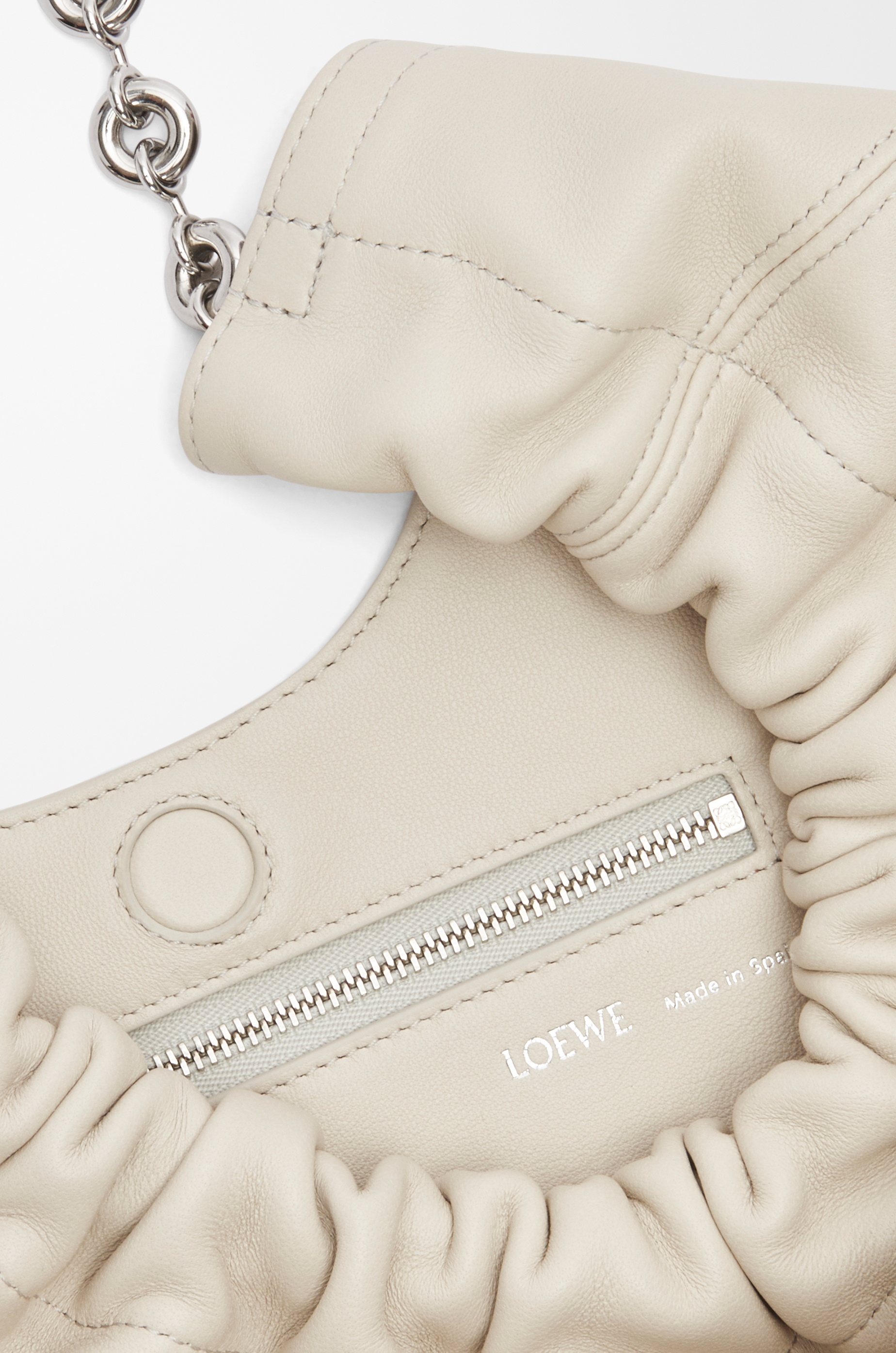 Small Squeeze bag in nappa lambskin - 9