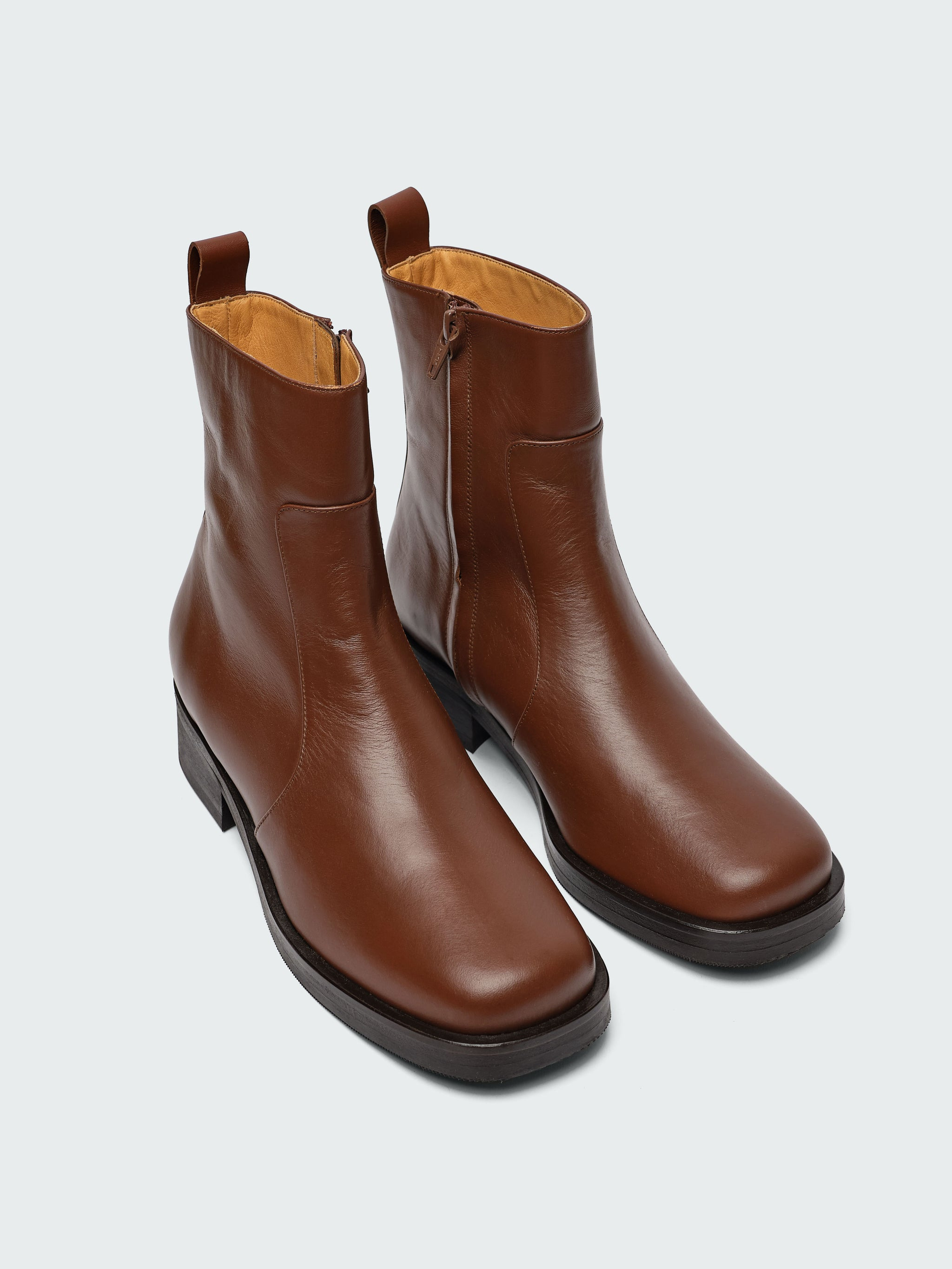 Women's Square Boot - 2