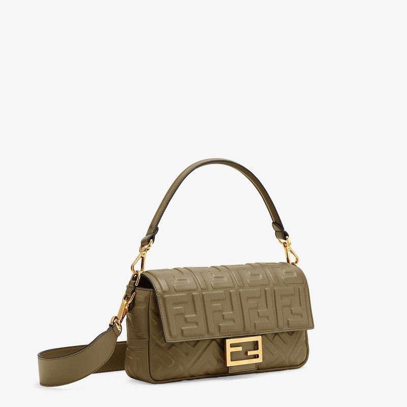 FENDI Baguette outlook