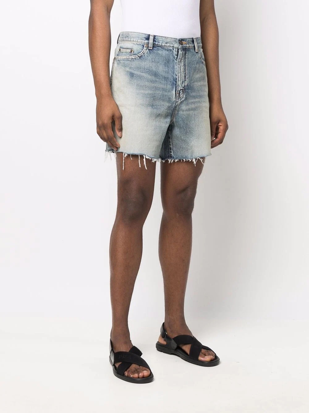 raw-edge cotton denim shorts - 3