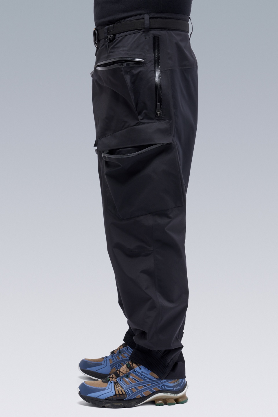 P38-GT 3L Gore-Tex Pro Cargo Pant Black - 11