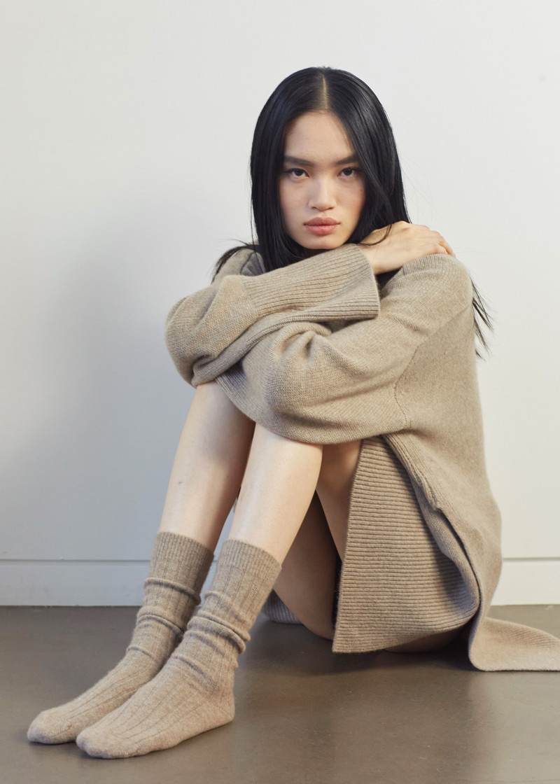 Kano Cashmere Ribbed Socks - Taupe 3