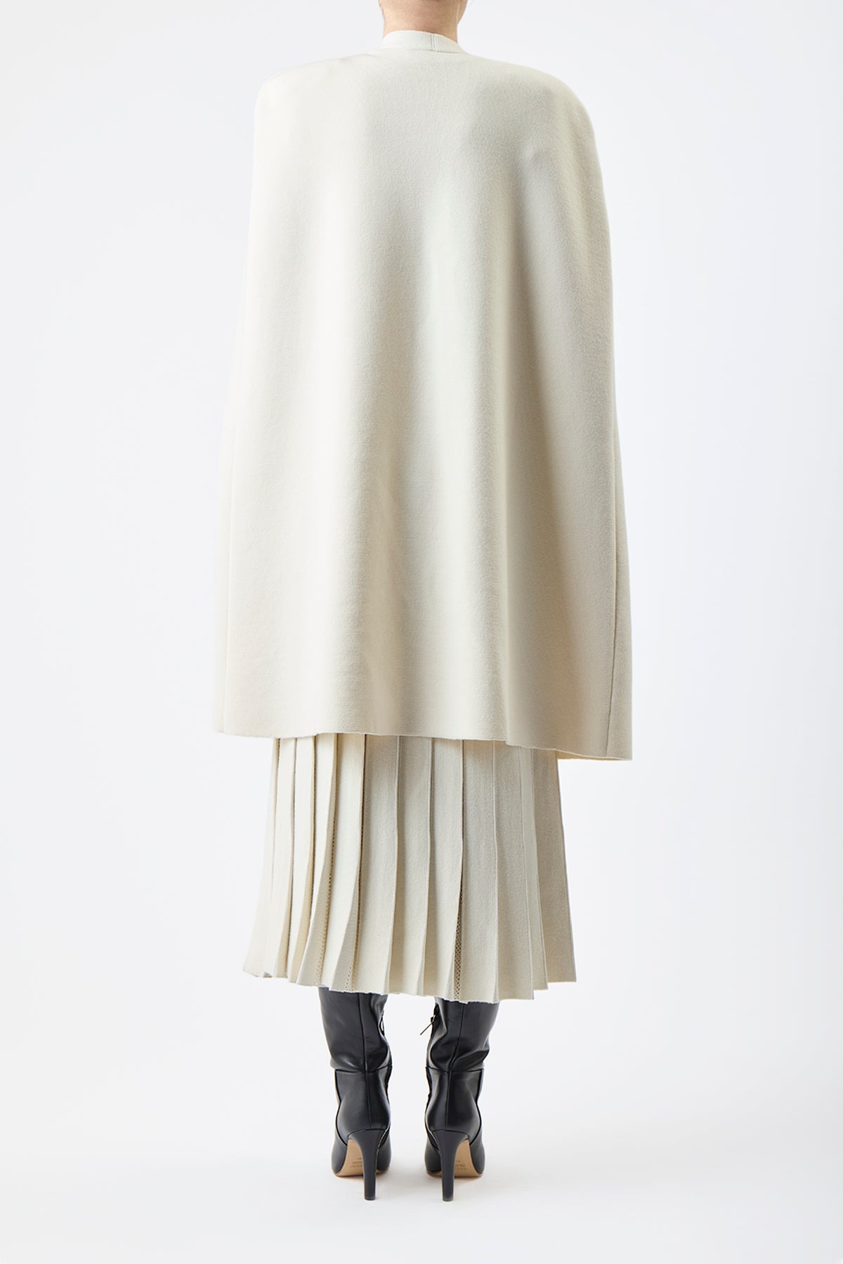Eoin Poncho in Ivory Wool - 5