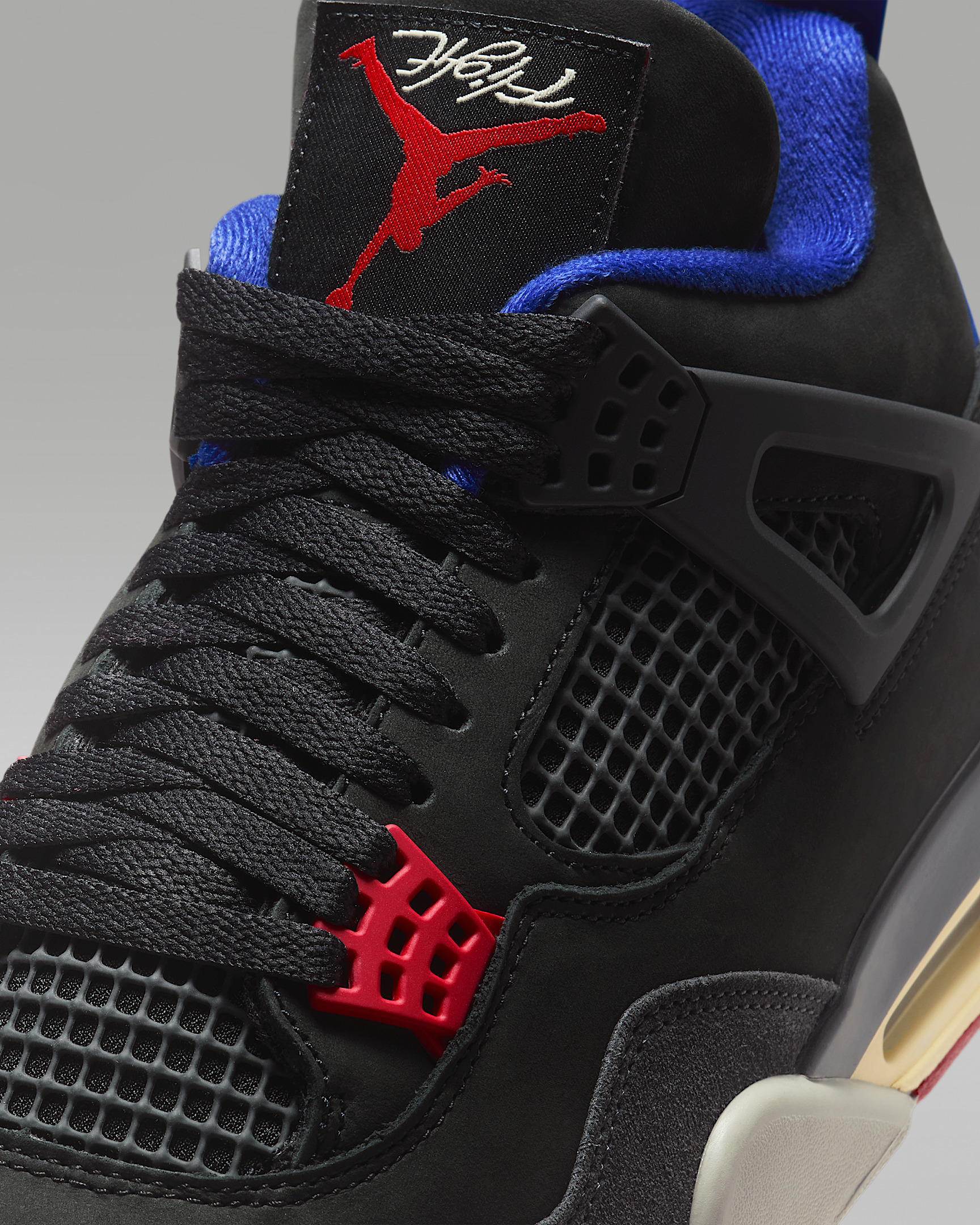 Air Jordan 4 Retro Men's Shoes - 7