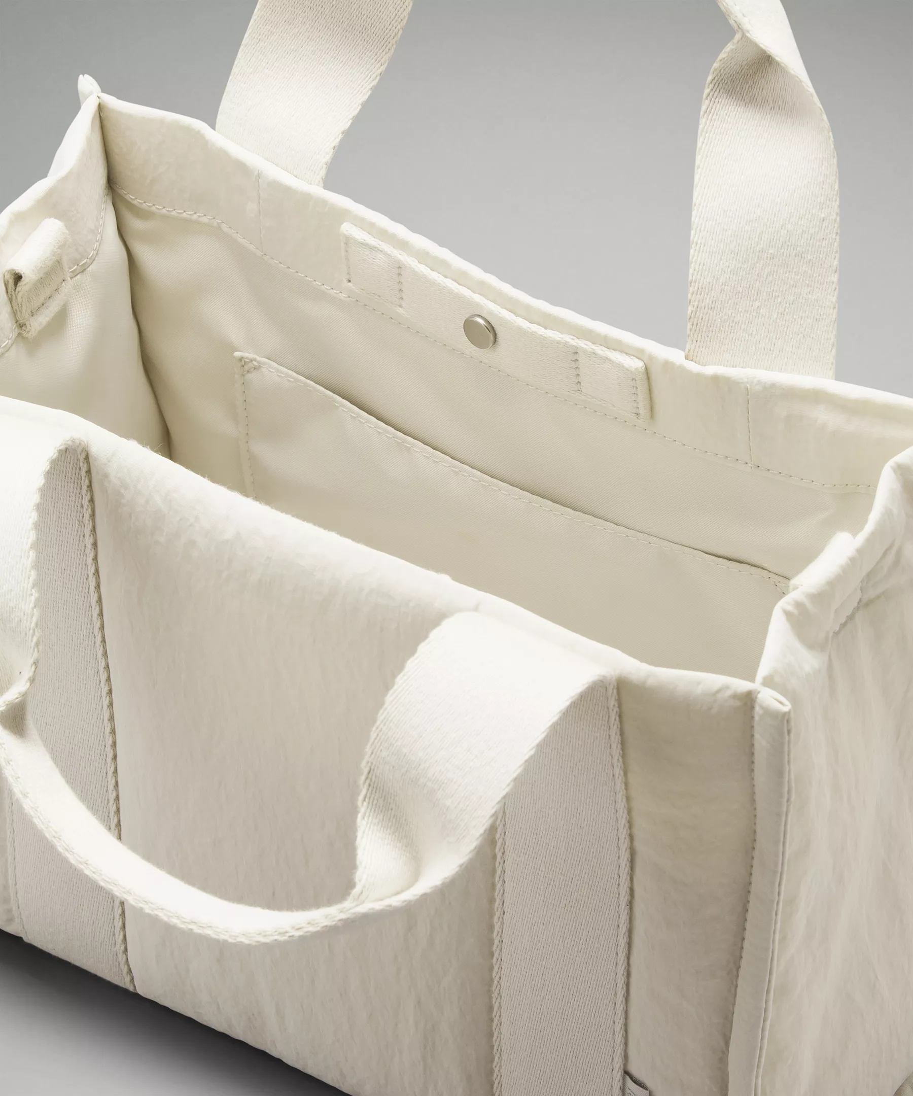 Boxy Mini Tote Bag 4.5L - 5