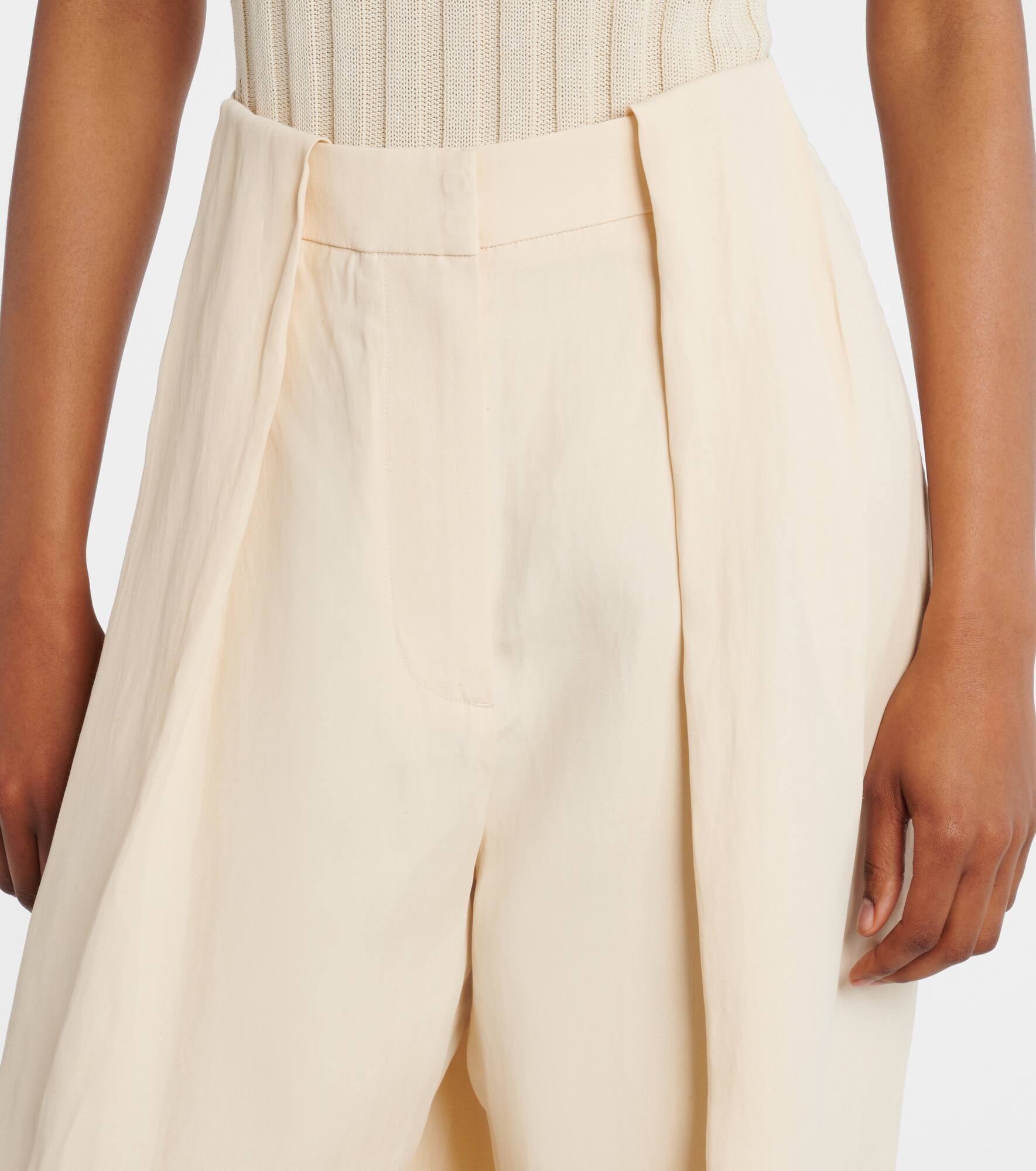 High-rise wide-leg pants - 4