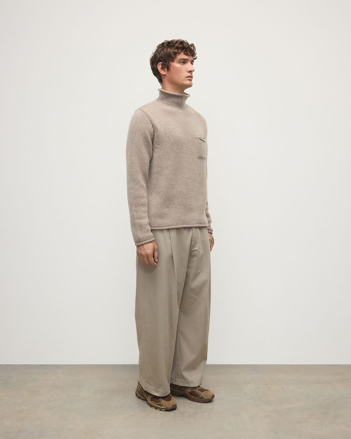 Brown Cashmere Turtleneck Jumper - 3