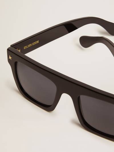 Golden Goose Square-style Sunframe Jamie with black frame and gold details outlook