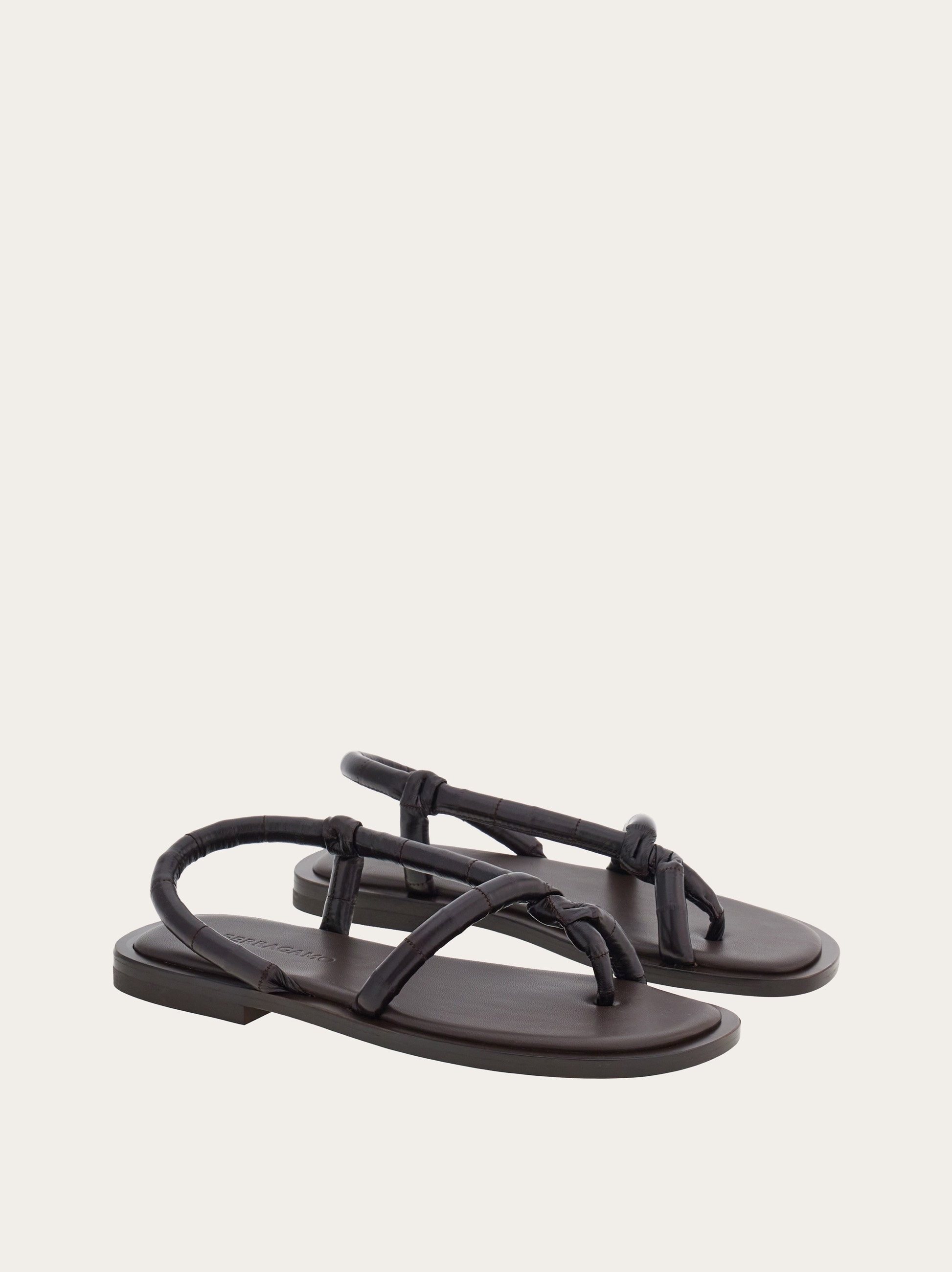 Flat strappy sandal - 4