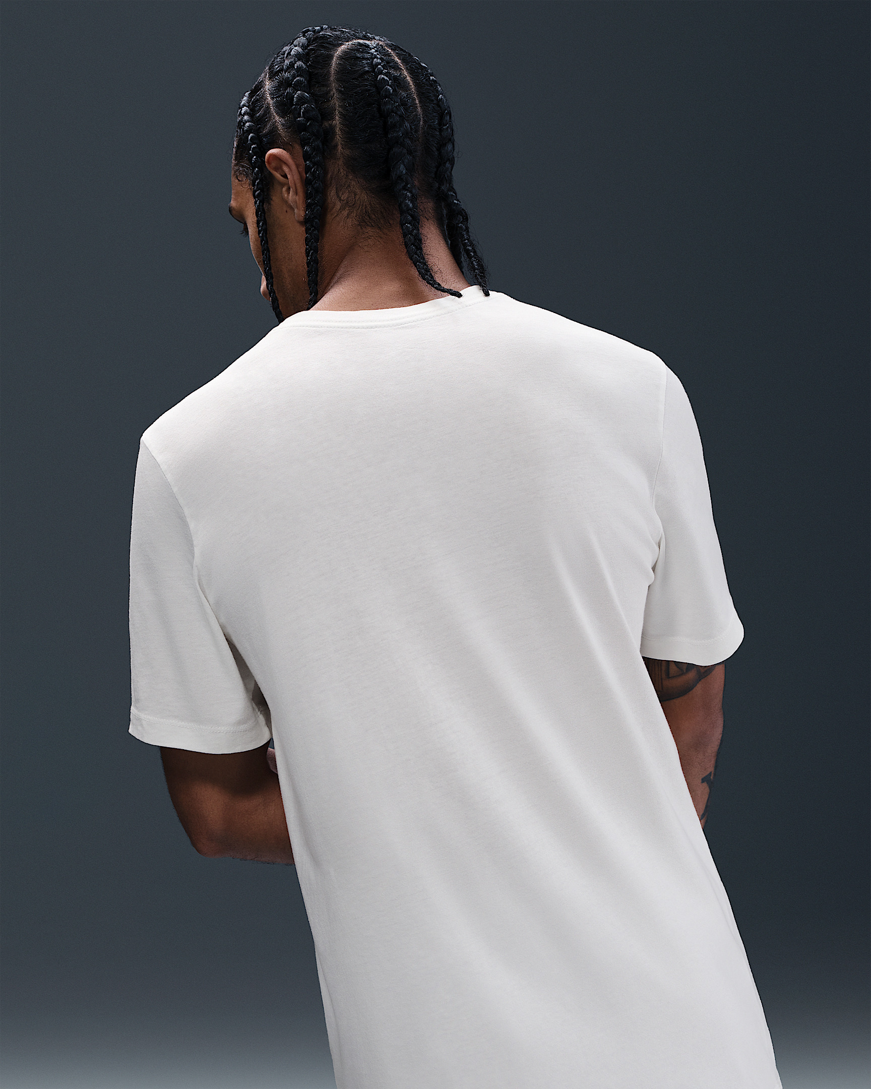 NikeCourt Men's Tennis T-Shirt - 2