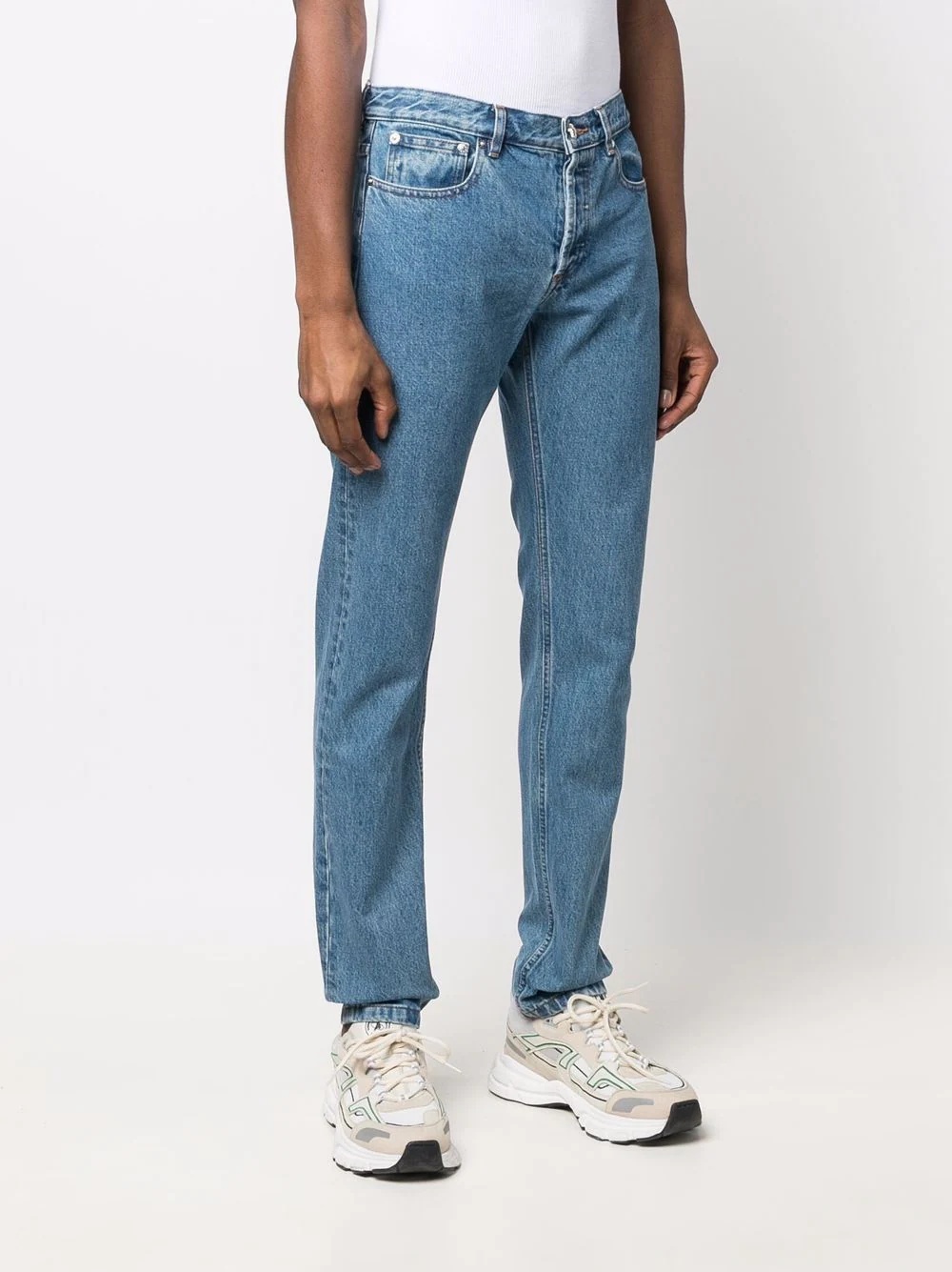 Petit mid-rise straight-leg jeans - 3