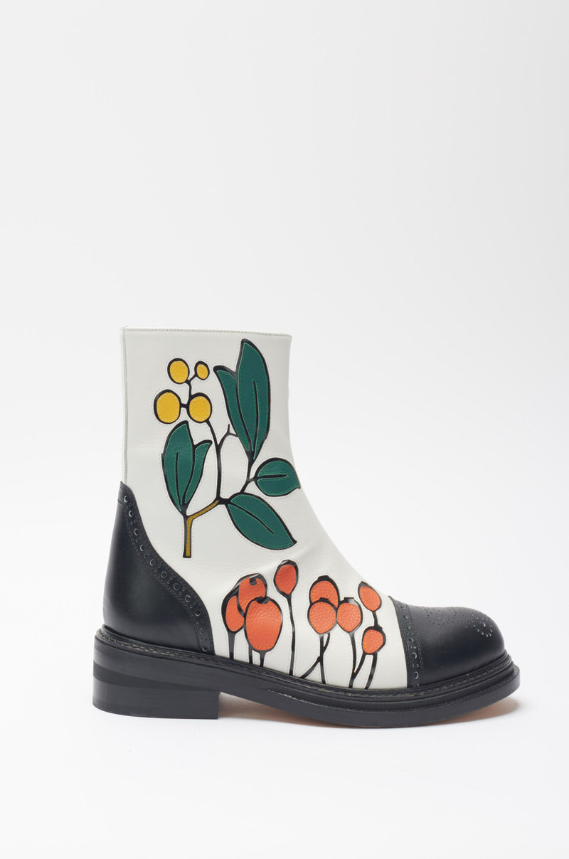 Intarsia boot in calfskin 1