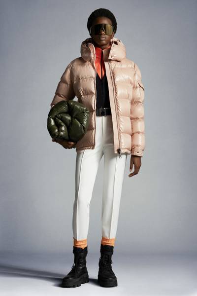 Moncler Maire Short Down Jacket outlook