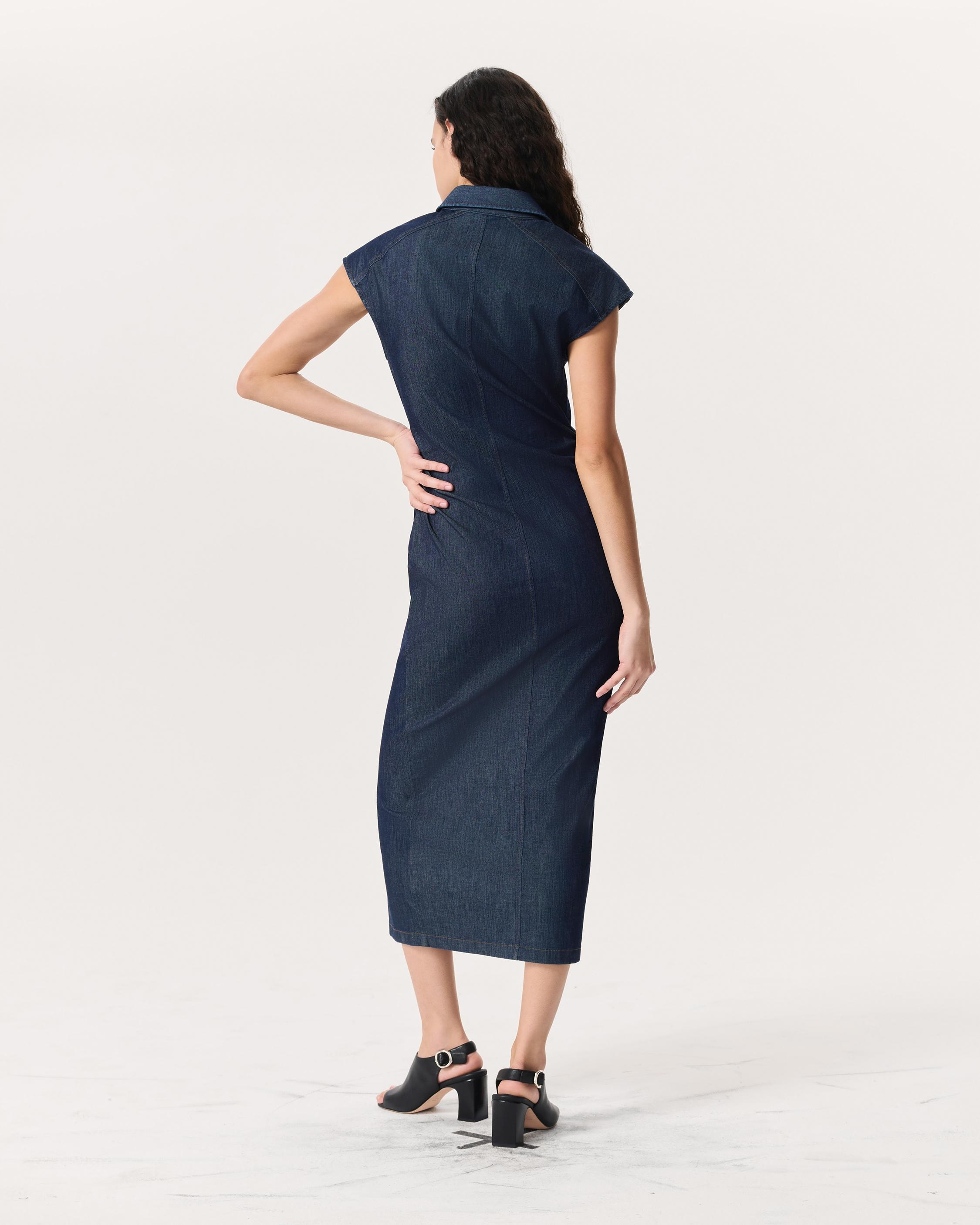 rbAIRFLEX Leah Denim Midi Dress
rbAIRFLEX Denim - 5