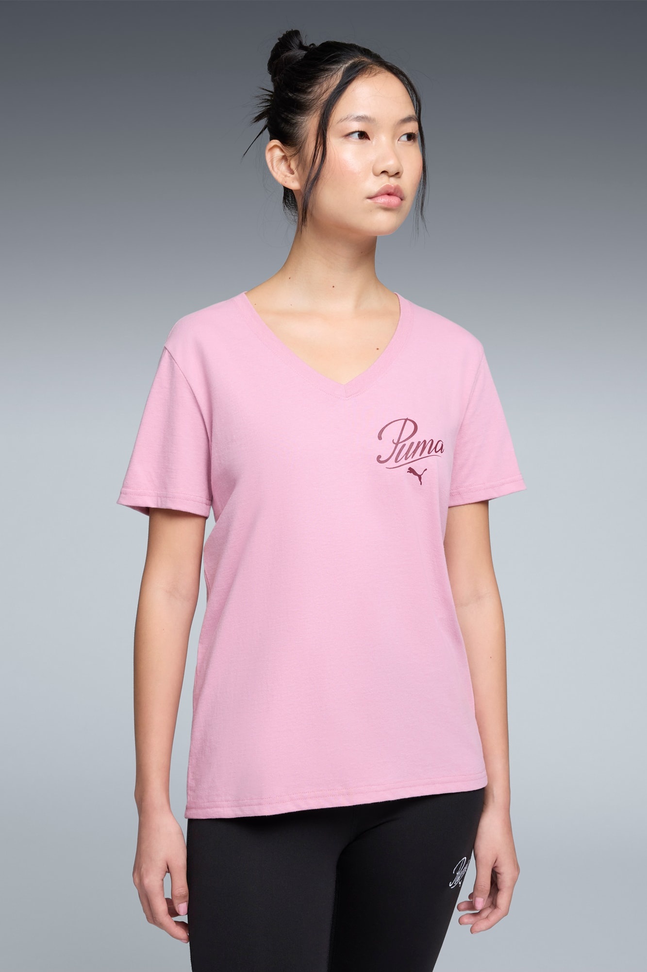 Essentials Script V-Neck Tee Women - 3
