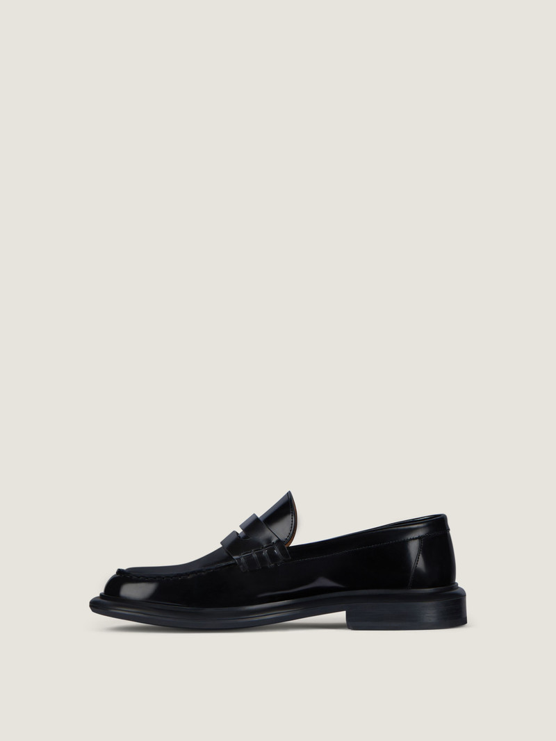 GENT LOAFERS IN BRUSHED LEATHER 4