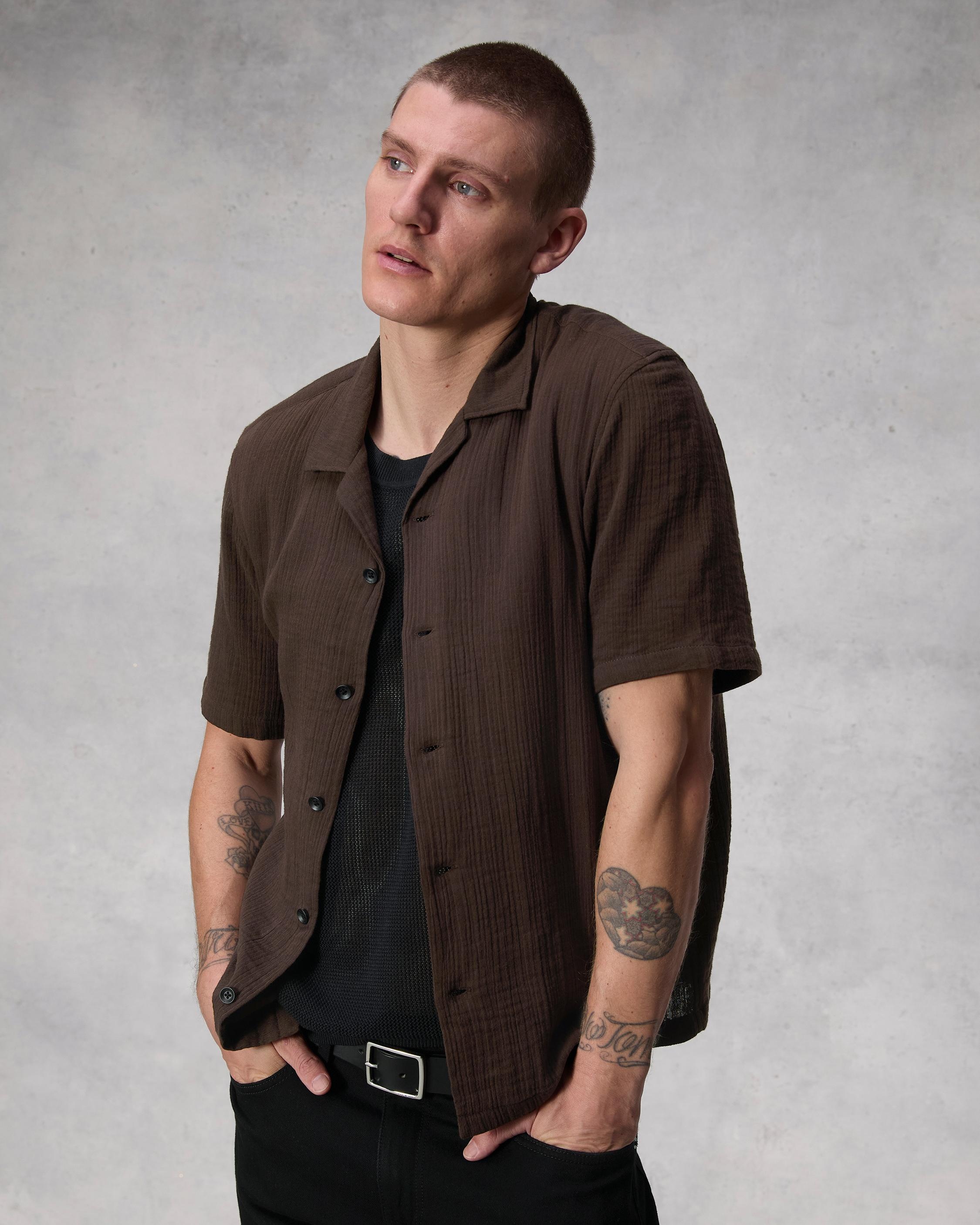 Avery Resort Gauze Shirt
Relaxed Fit Button Down - 7
