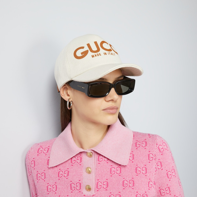 Baseball hat with Gucci print 3