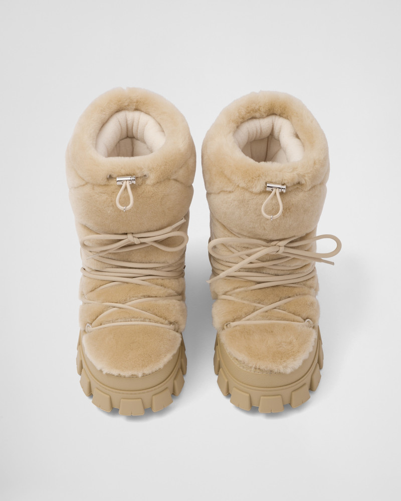 Shearling apres-ski boots 4