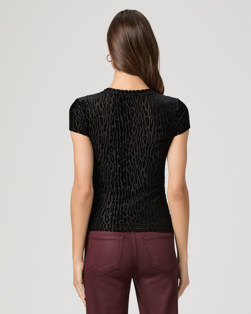 Eisa Tee 4