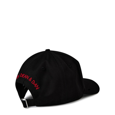 DSQUARED2 DSQ BETTY CAP SN42 outlook