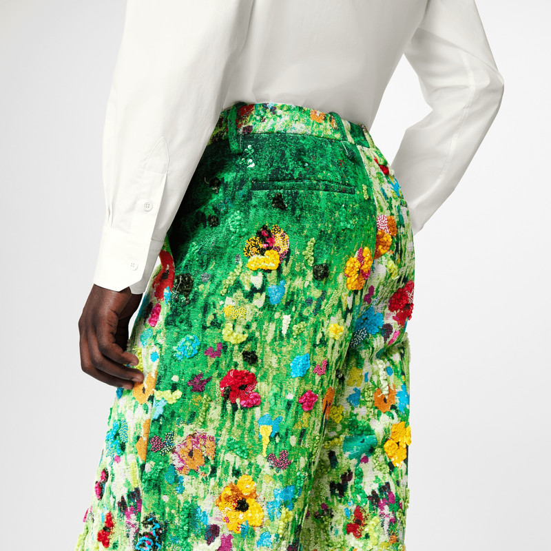 Embroidered Flower Field Pleated Pants 5
