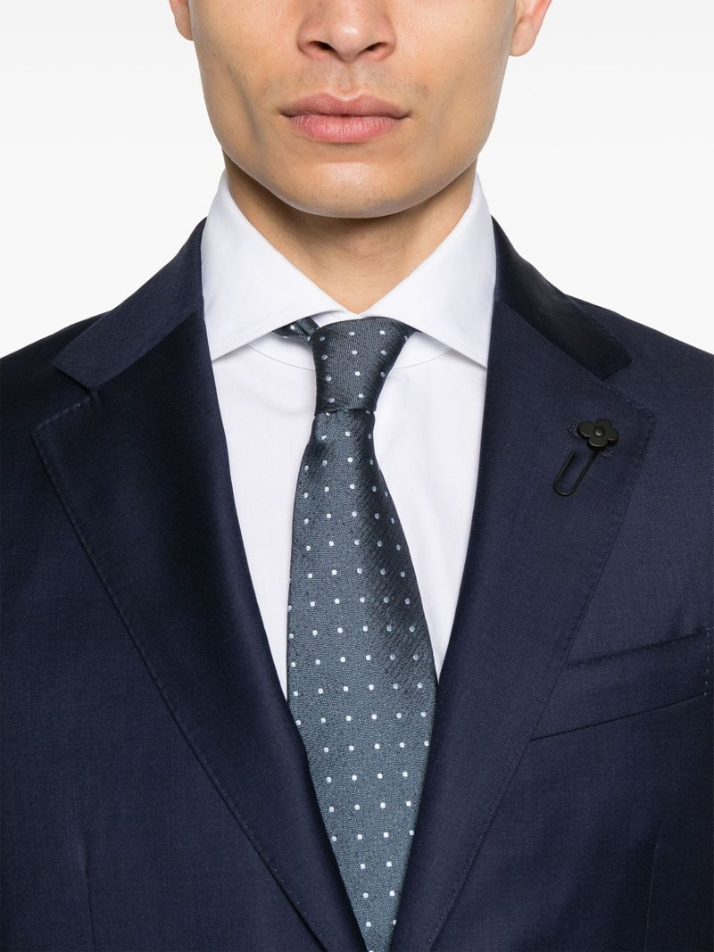 brooch-detail suit 4