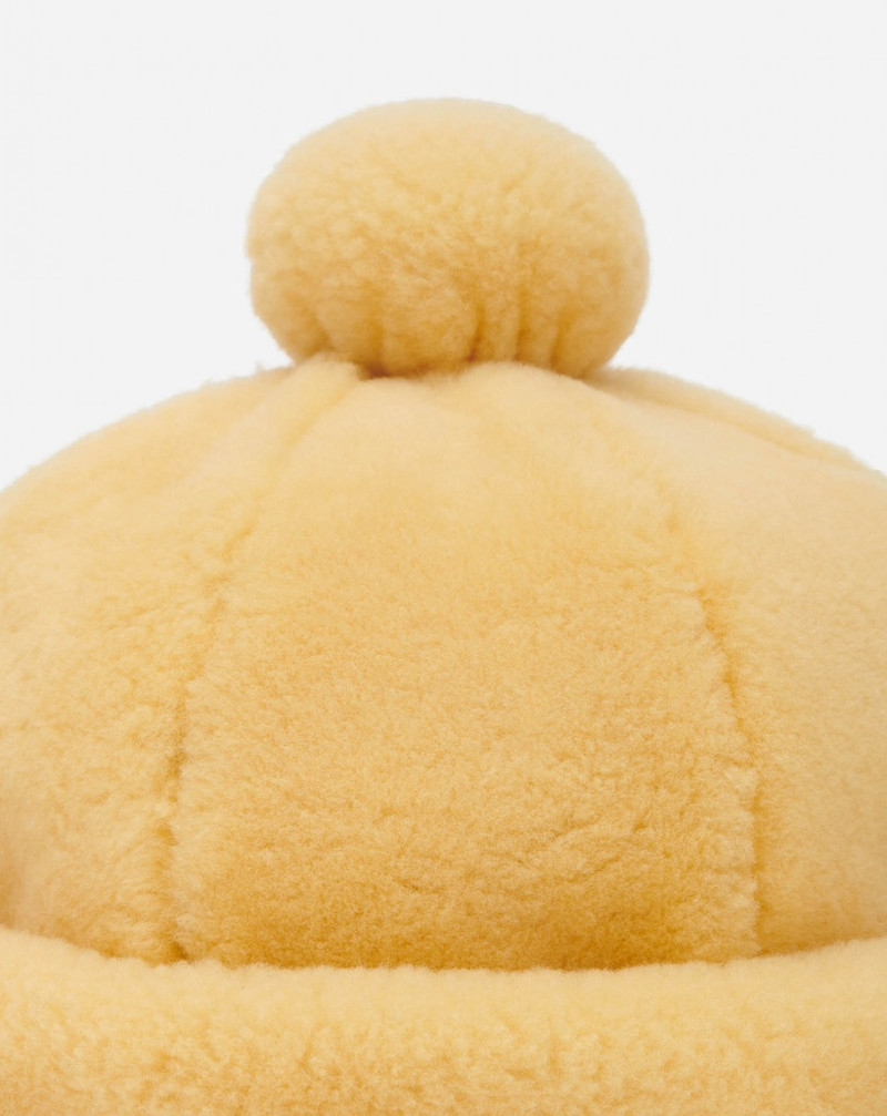 OVERSIZED SHEARLING HAT 3