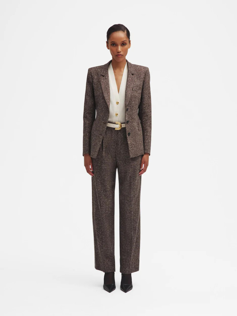 Akira Blazer 4