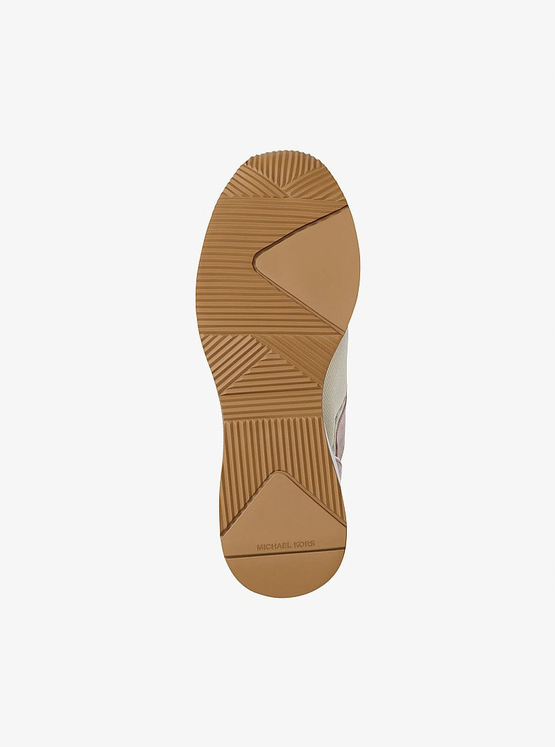 Georgie Signature Logo Wedge Trainer 6