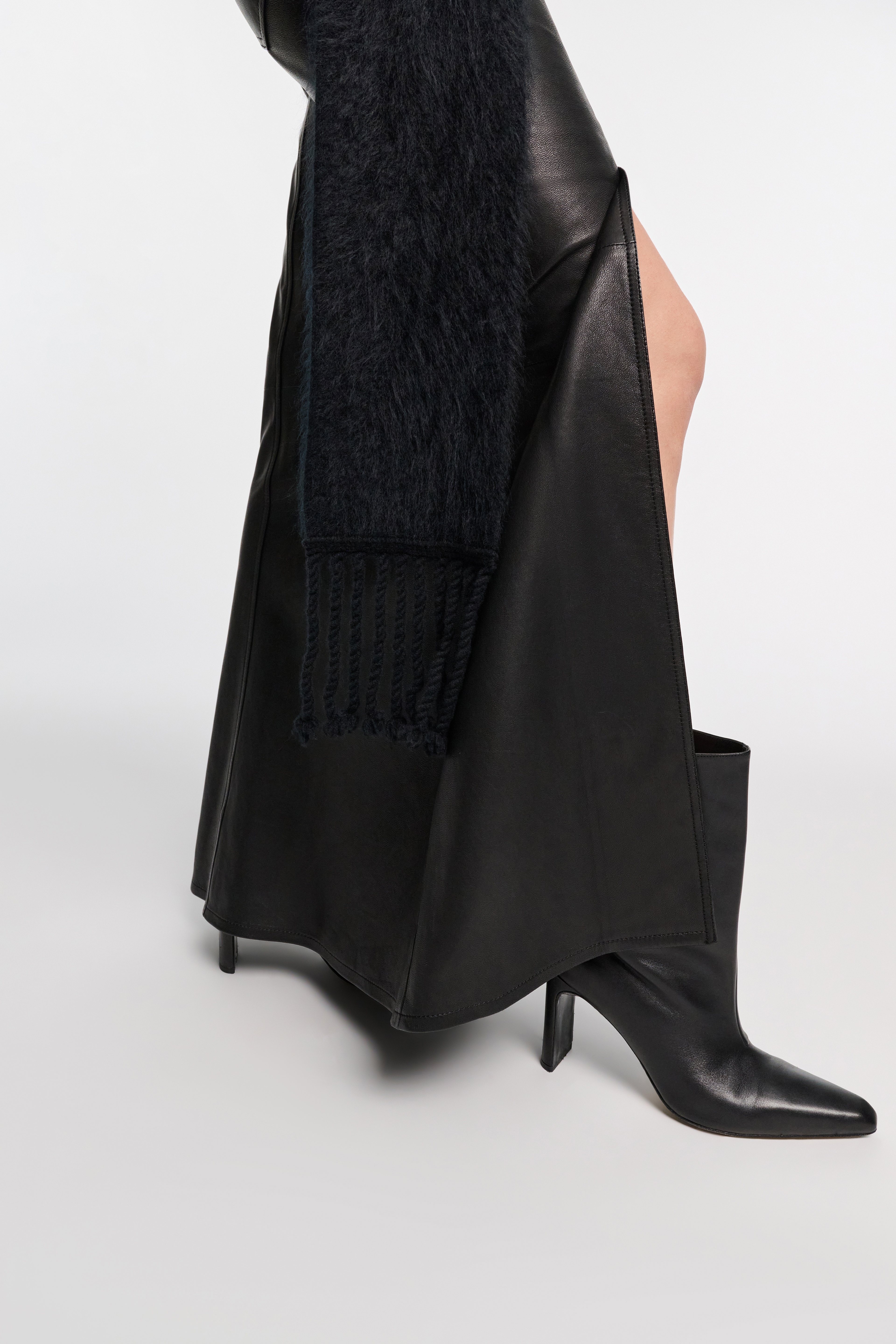CHIC SOPHISTICATION-Wide short Boot - 3