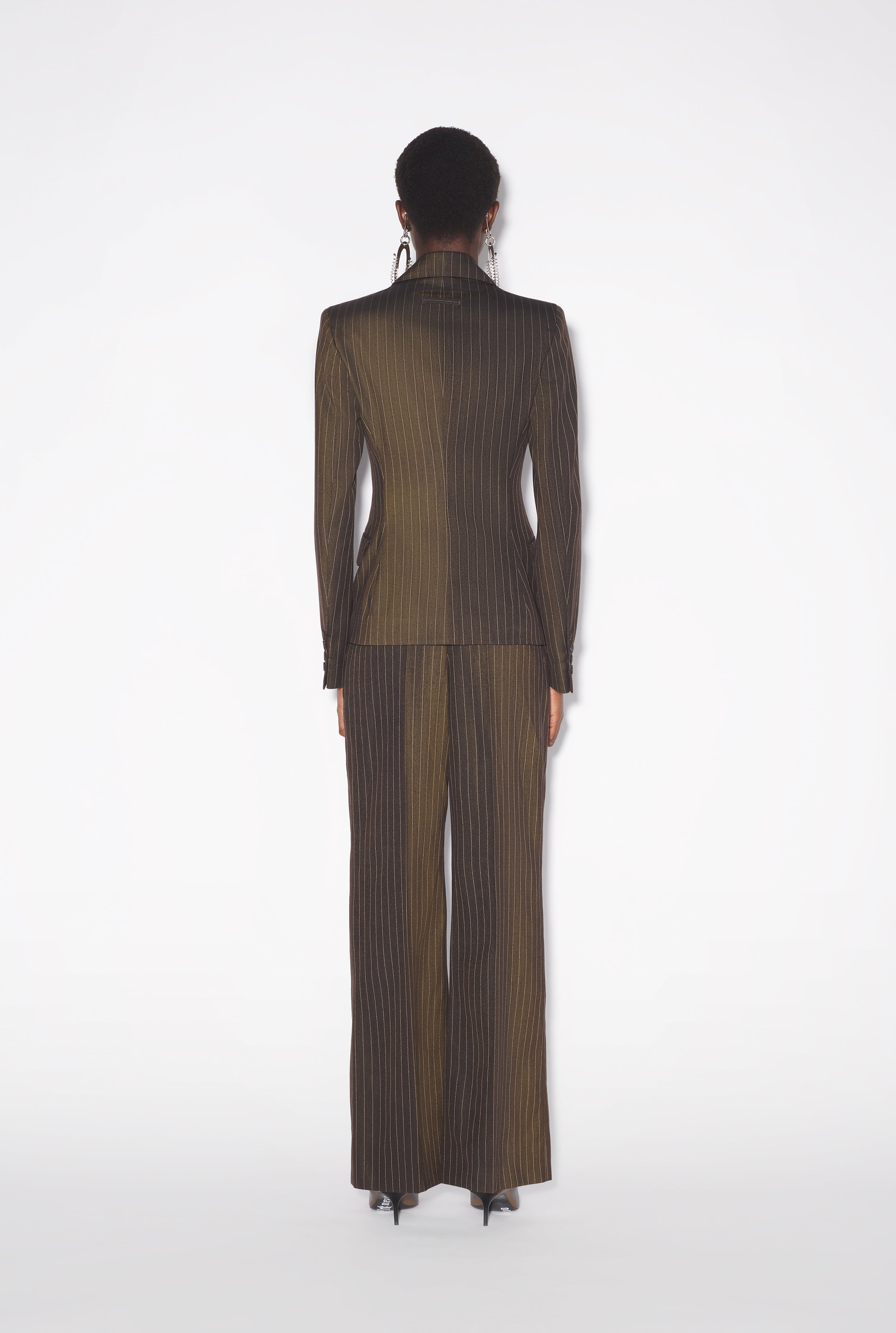 THE SUIT JACKET - 3