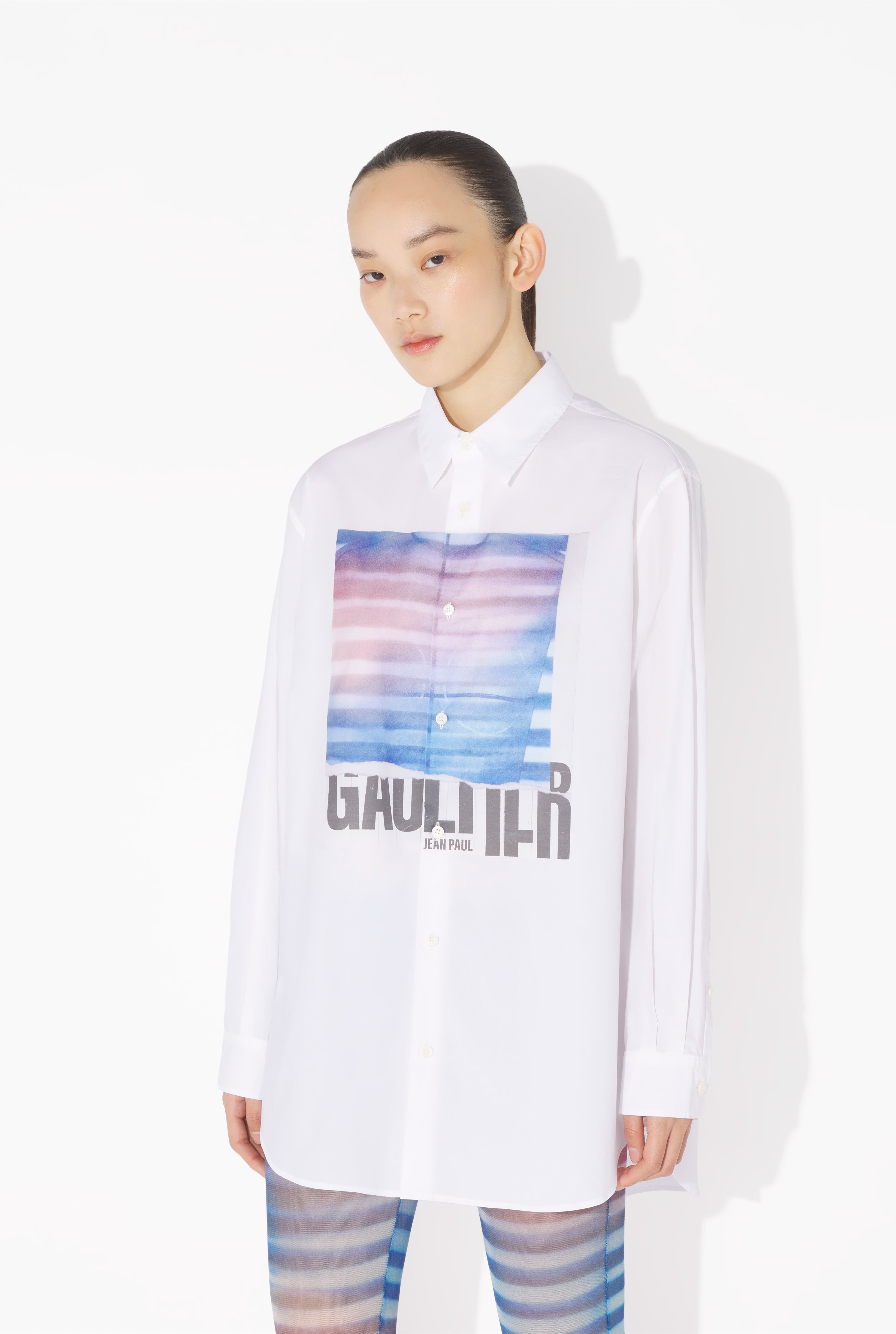 THE OVERSIZED WHITE AIR SHIRT - 3