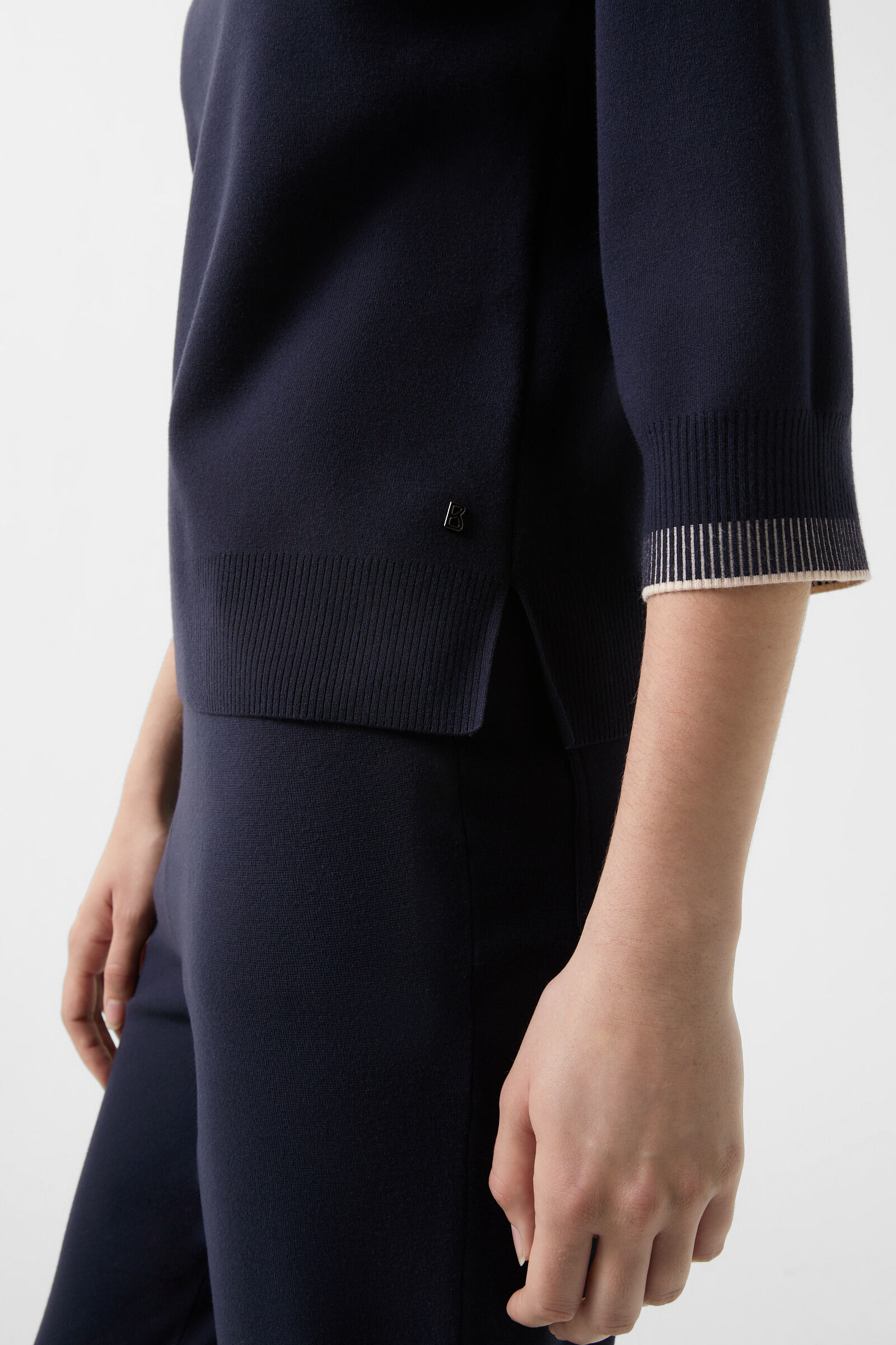 Berrit knitted shirt in Navy blue - 5